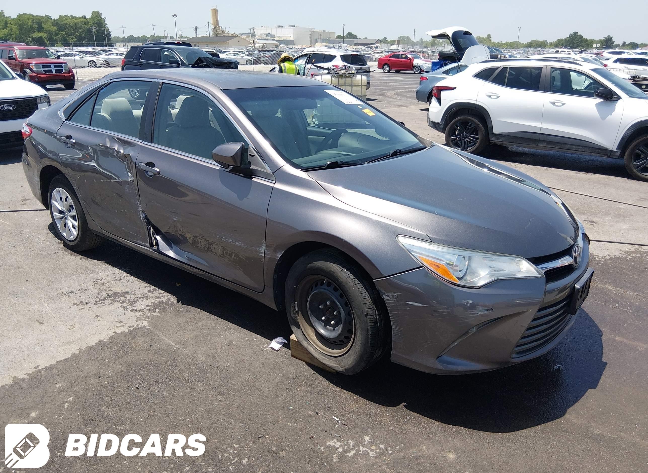 2017 Toyota Camry, LE