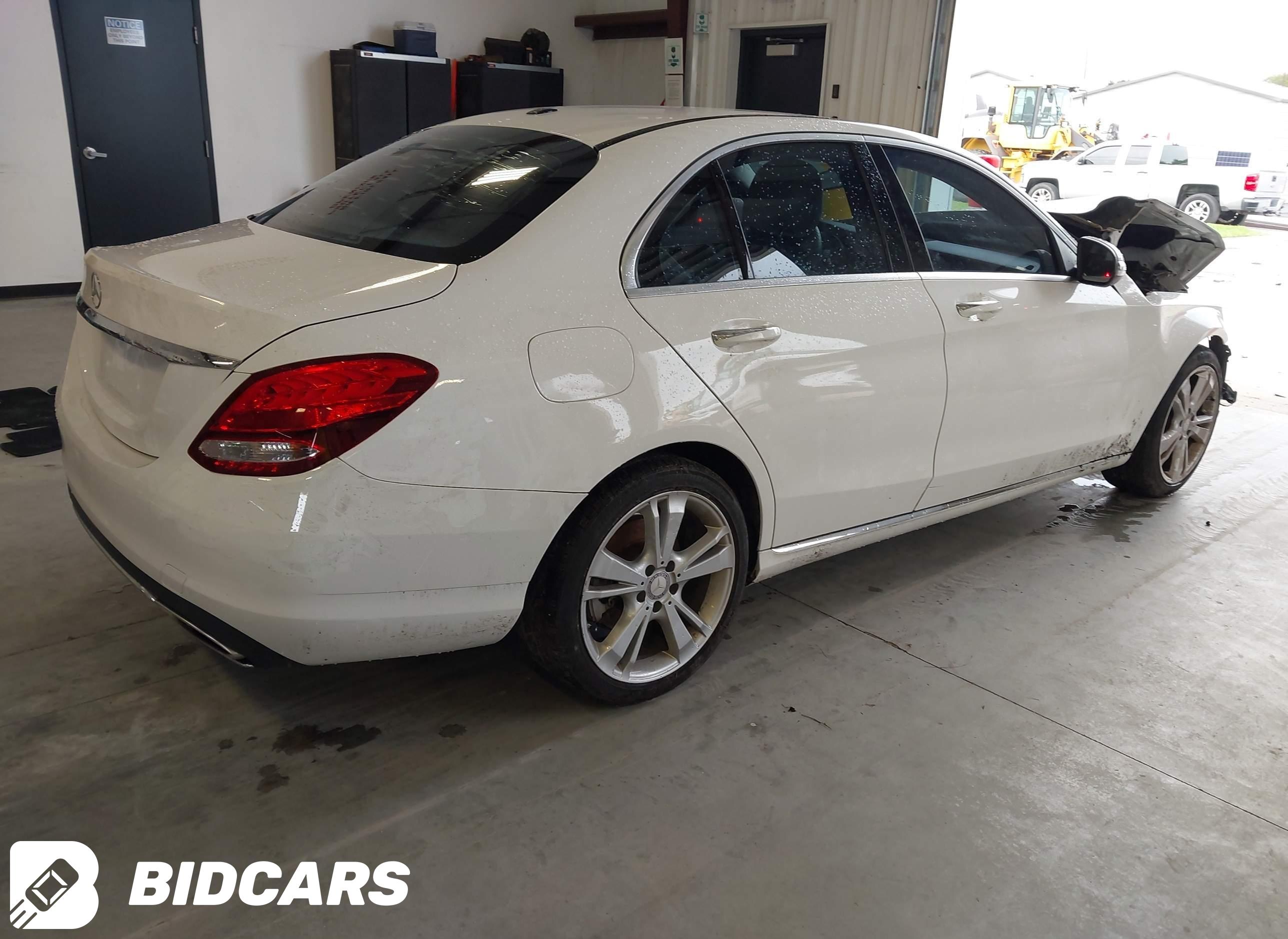 2016 Mercedes-Benz C 300
