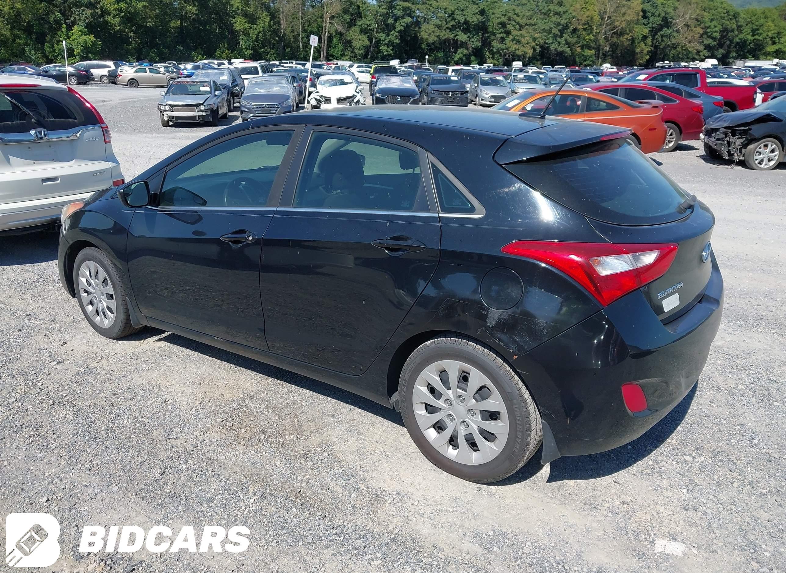 2017 Hyundai Elantra, GT