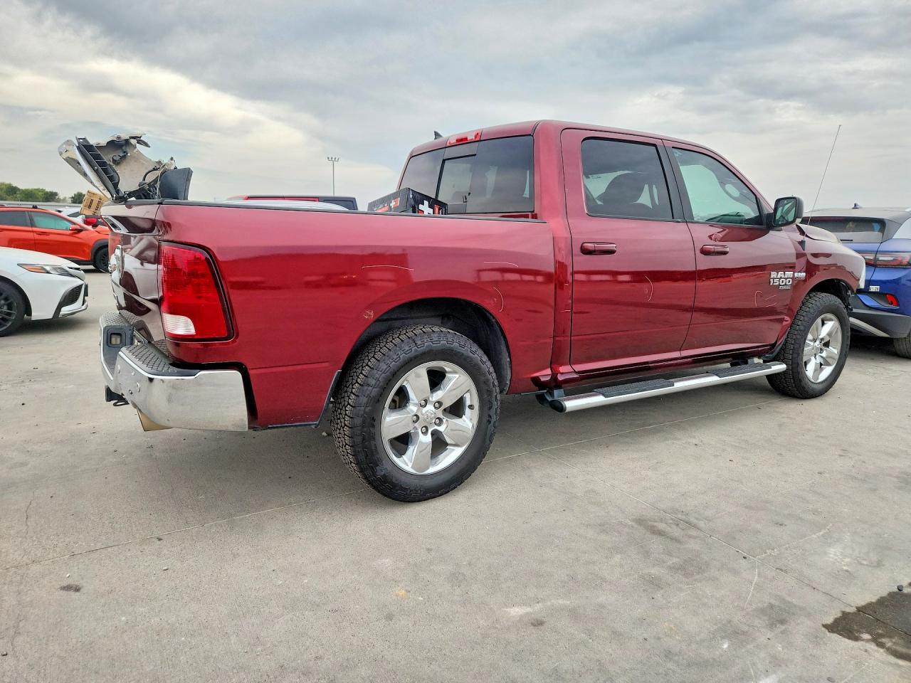 2019 RAM 1500, Slt