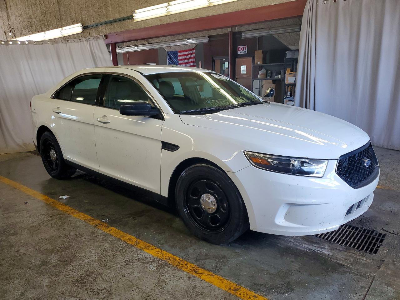 2016 Ford Taurus, Police Inte...