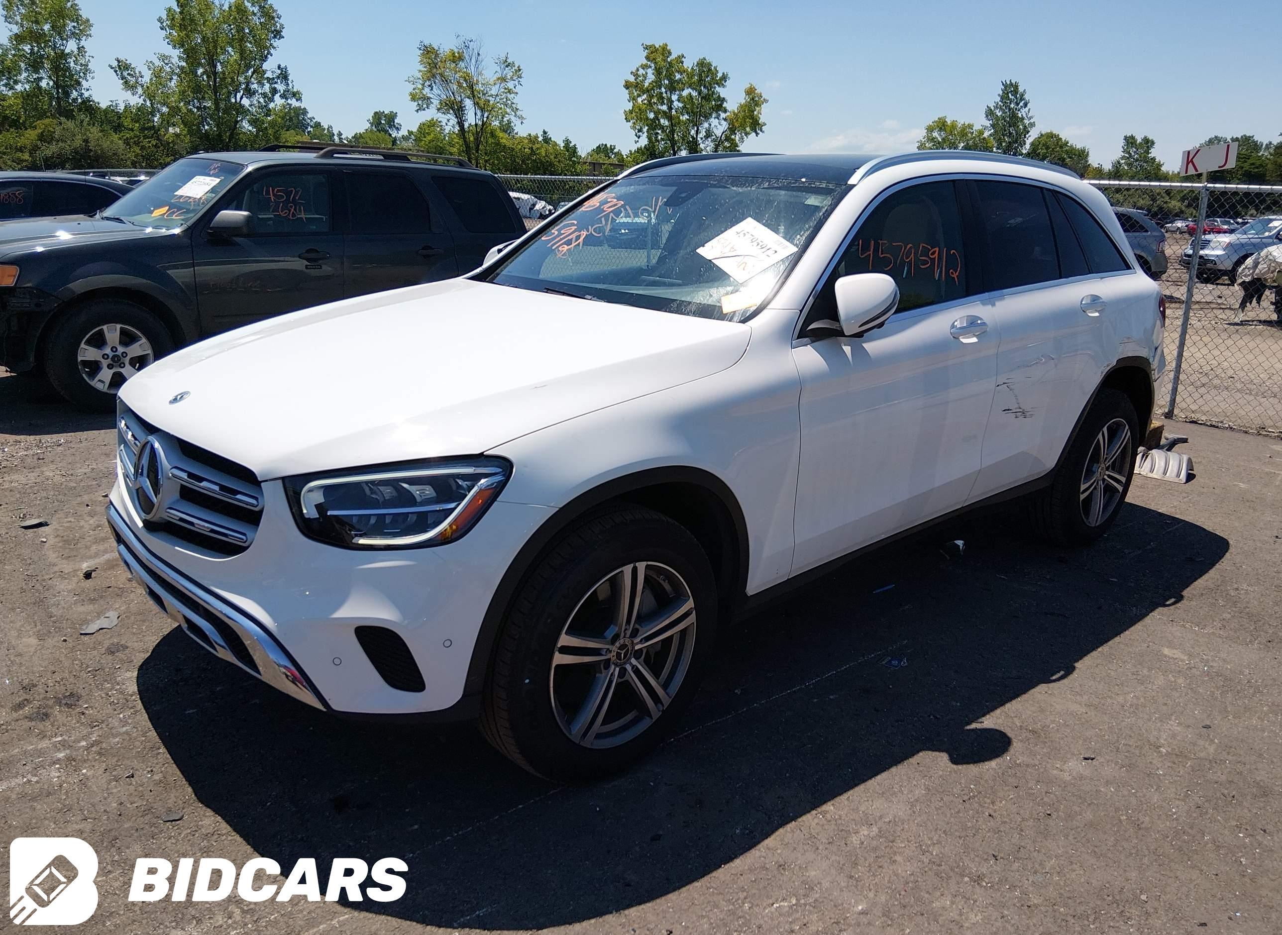 2021 Mercedes-Benz GLC 300, 4...