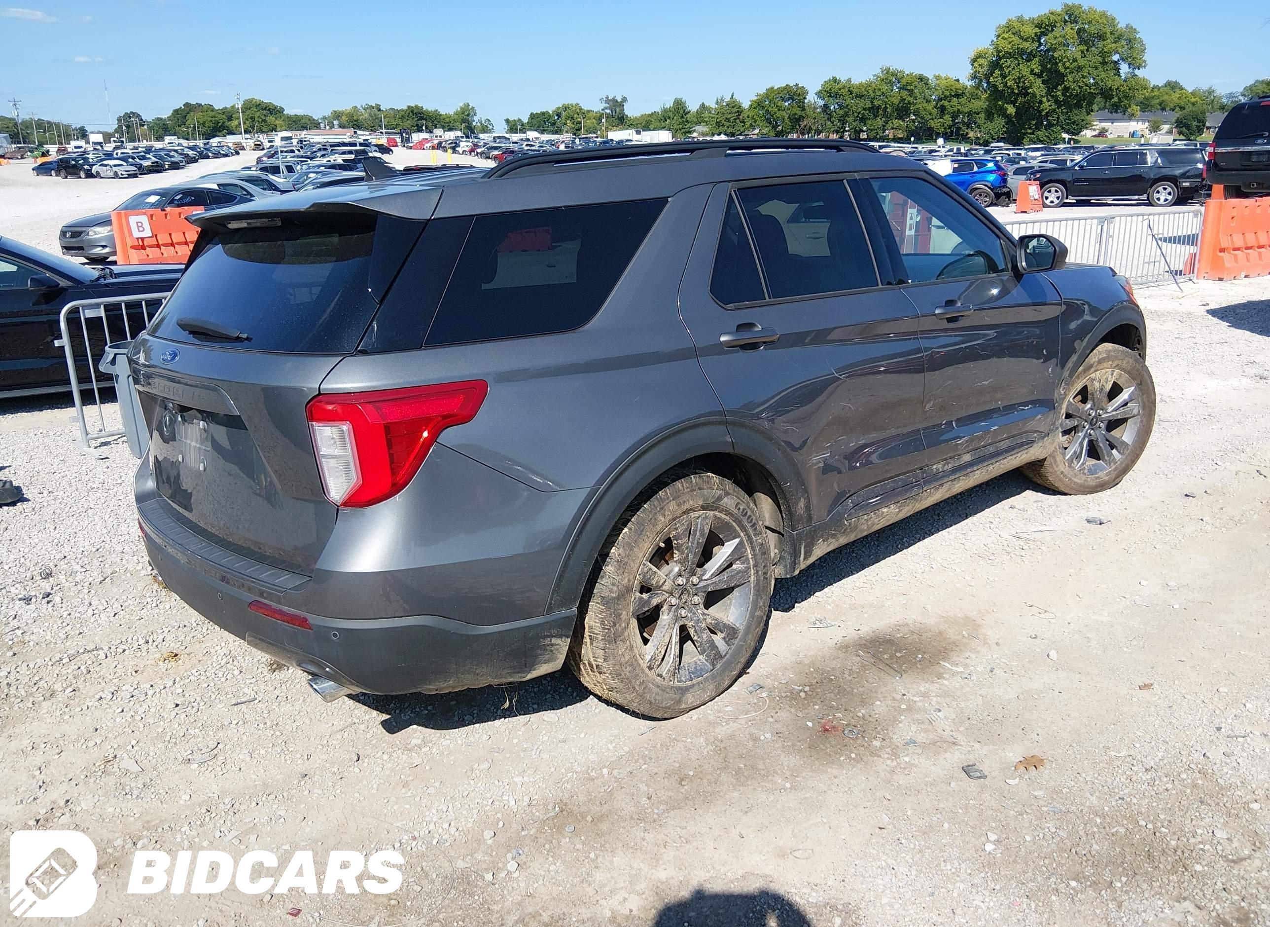 2021 Ford Explorer, Xlt
