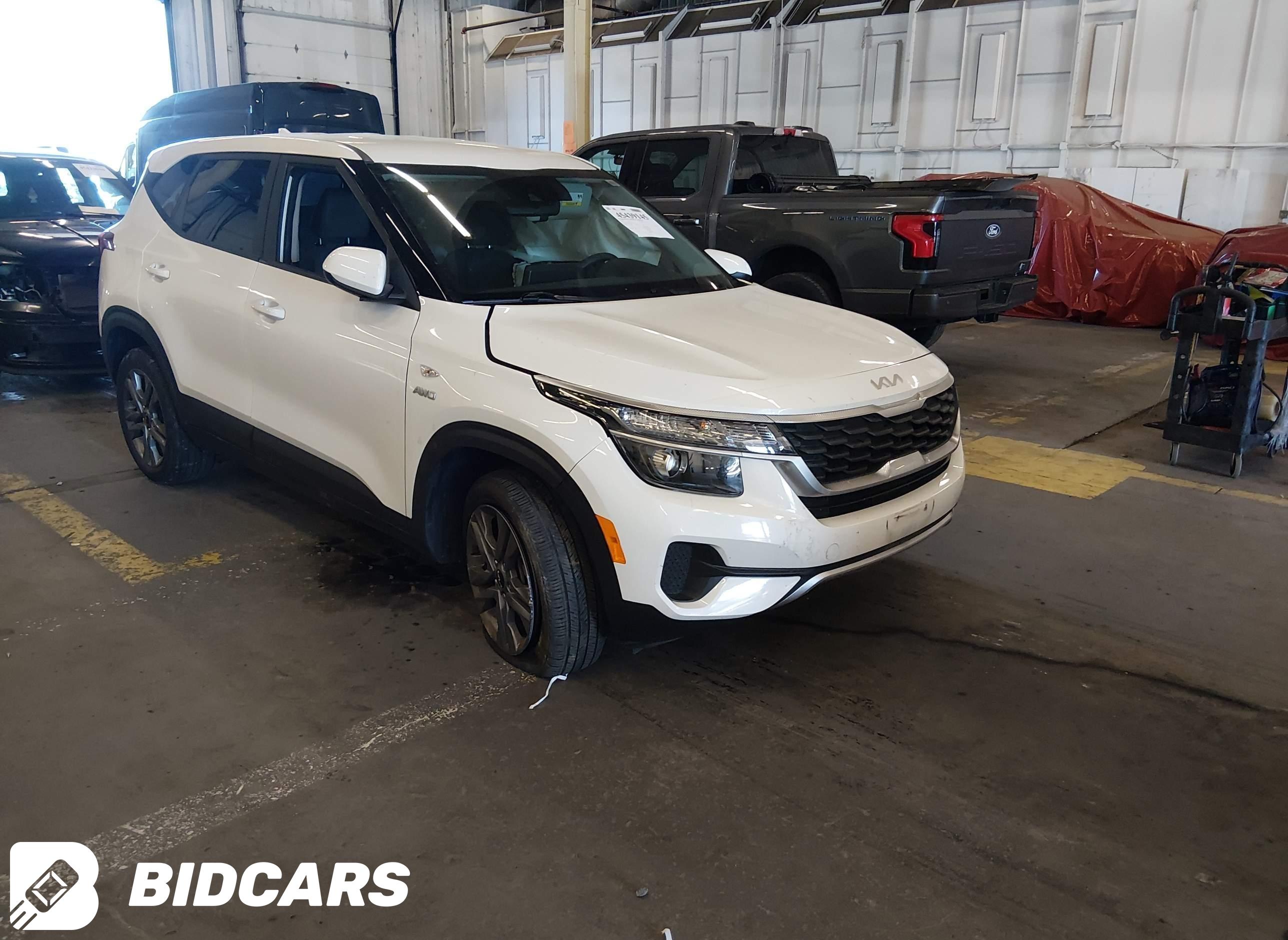 2022 KIA Seltos, LX