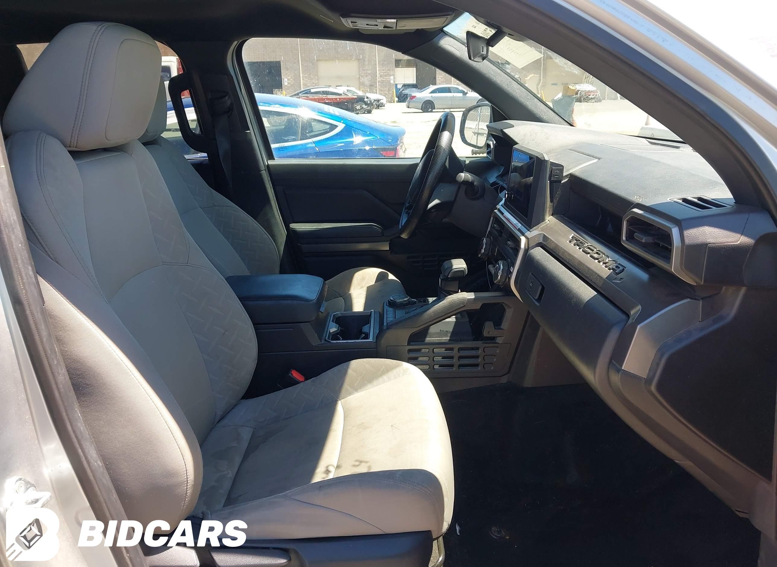2024 Toyota Tacoma, SR5