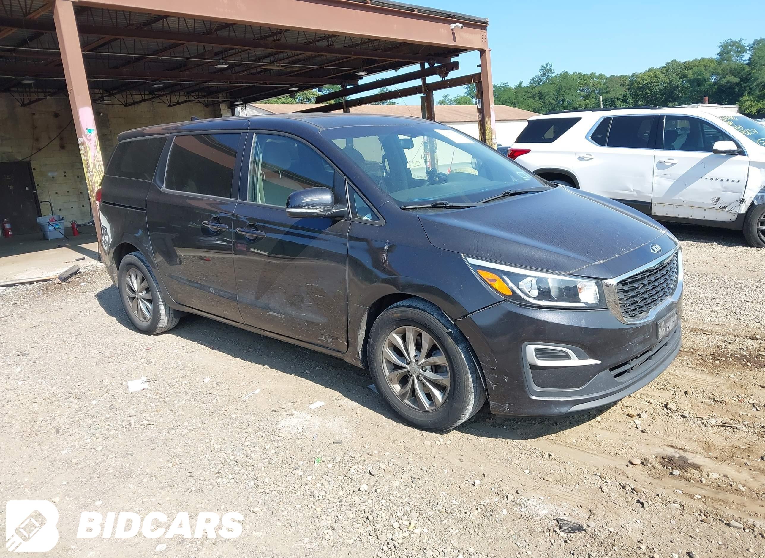 2020 KIA Sedona, LX