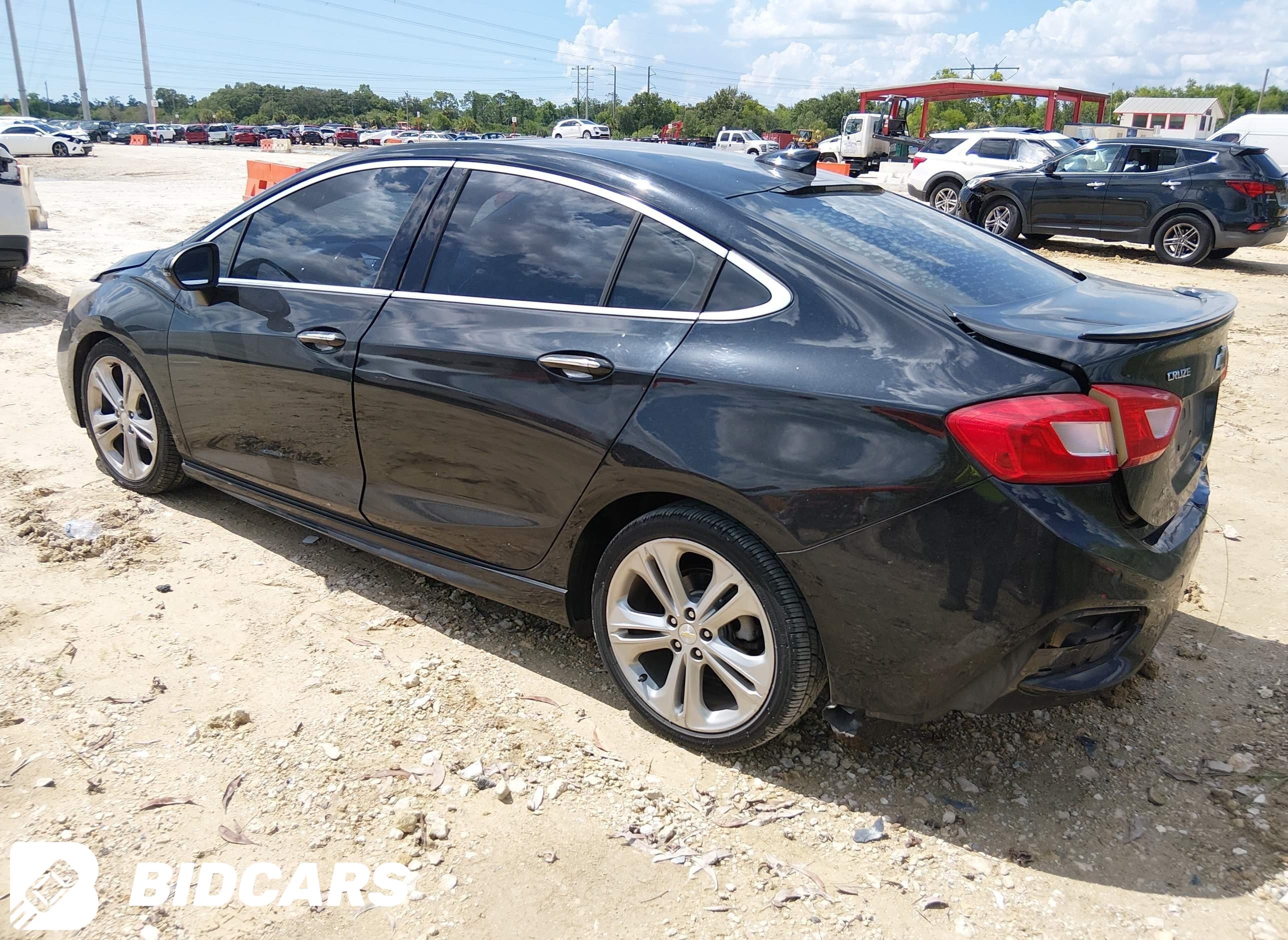 2016 Chevrolet Cruze, Premier...