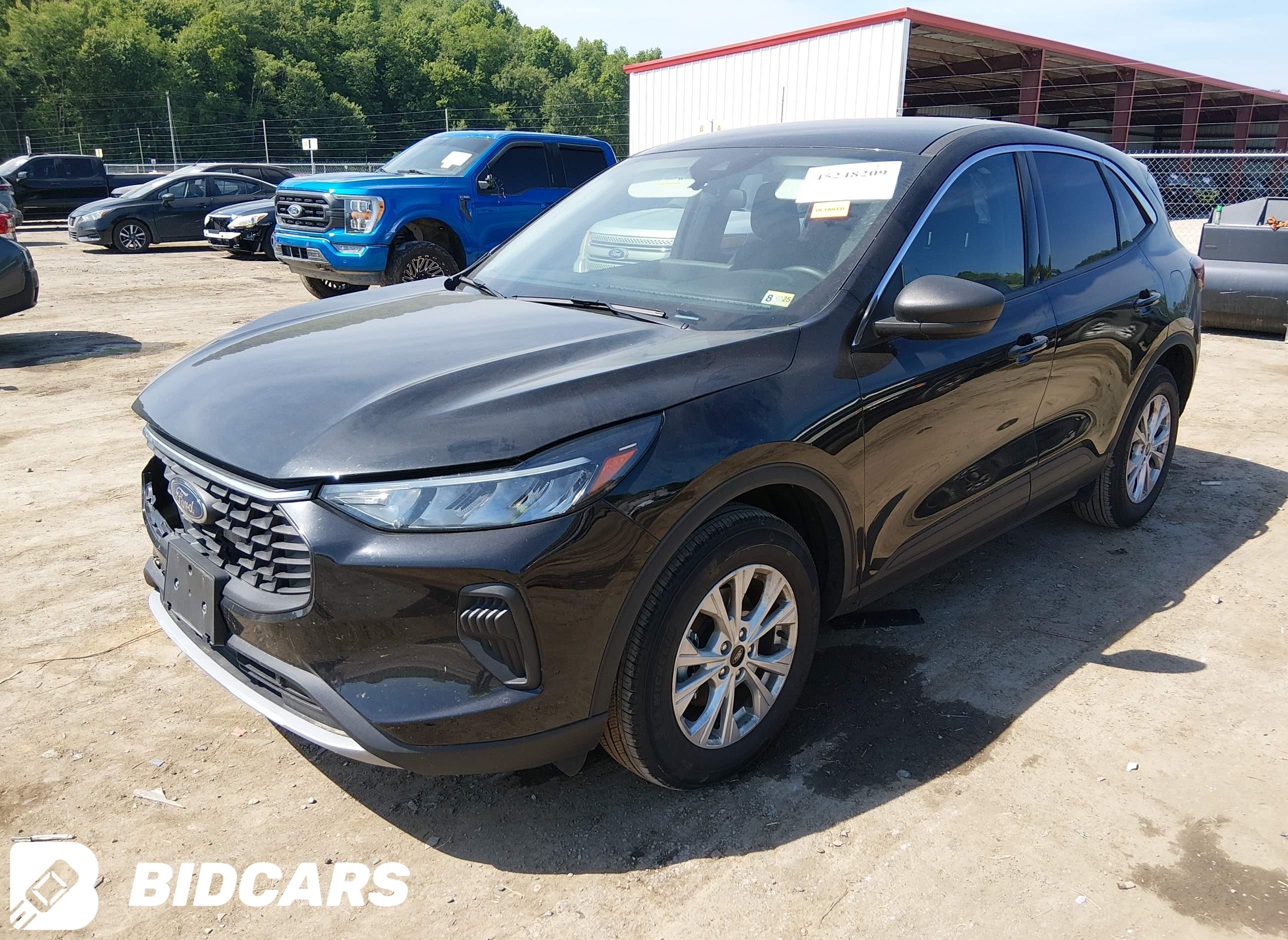 2024 Ford Escape, Active