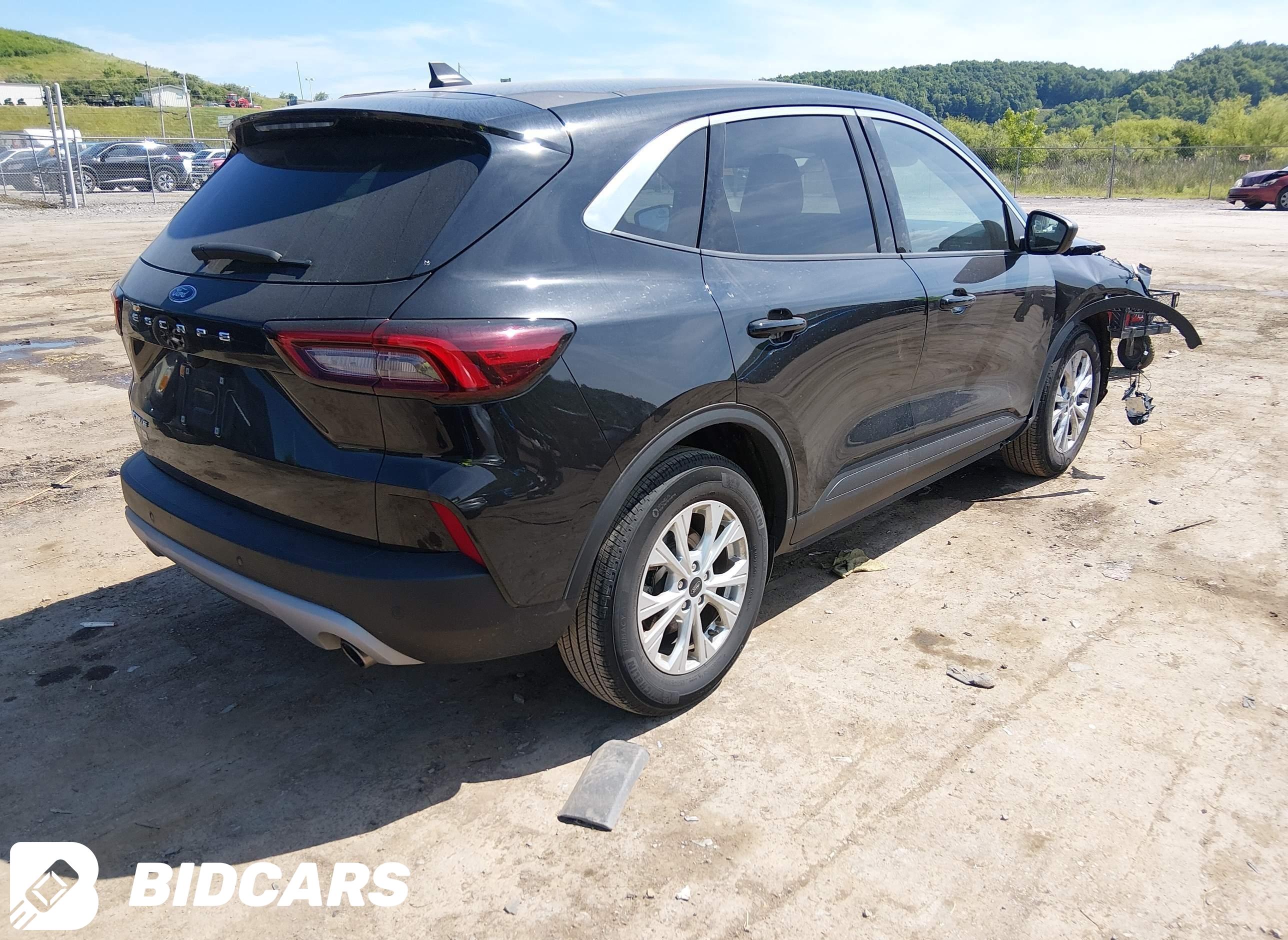 2024 Ford Escape, Active
