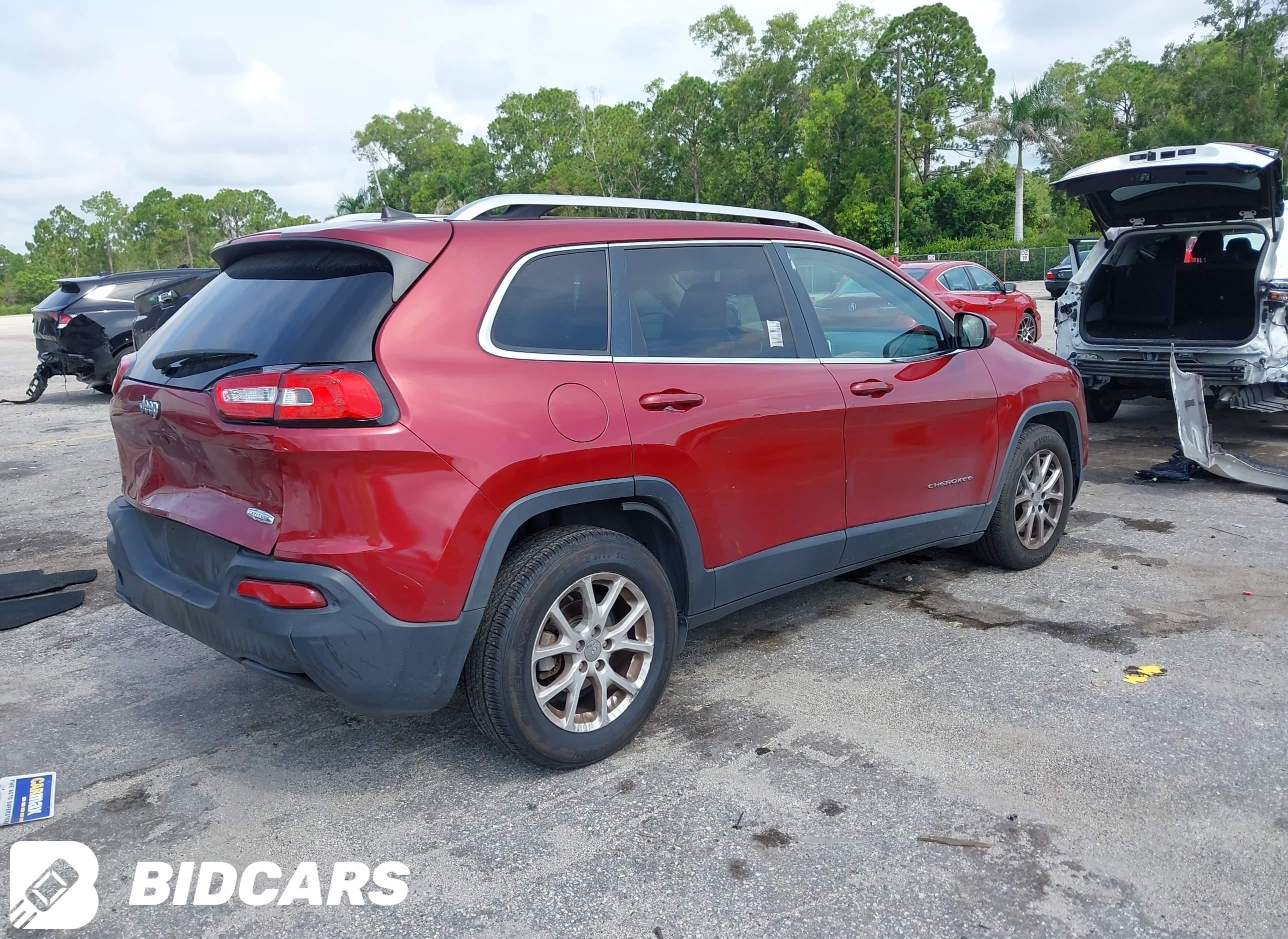 2017 Jeep Cherokee, Latitude
