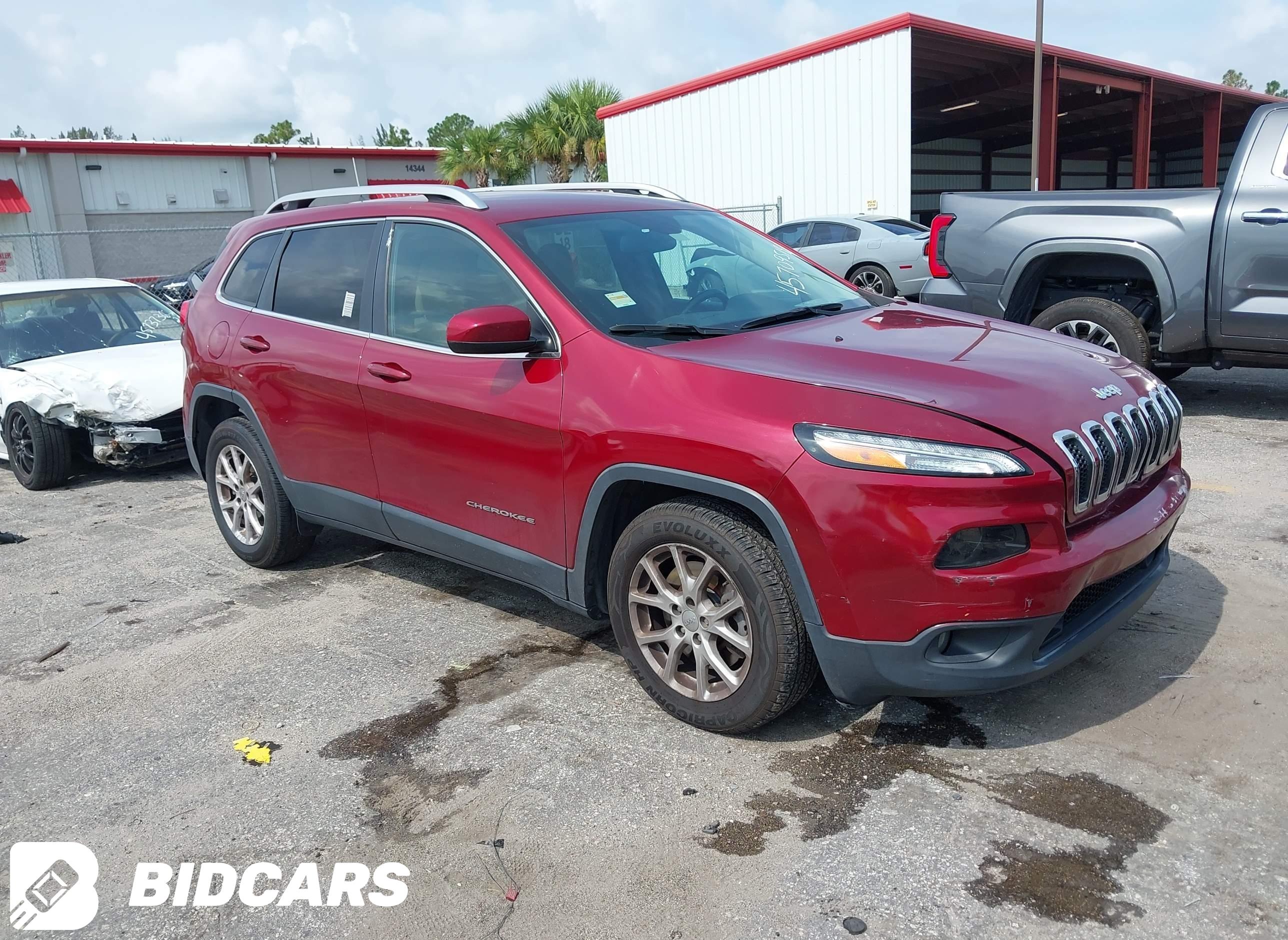 2017 Jeep Cherokee, Latitude
