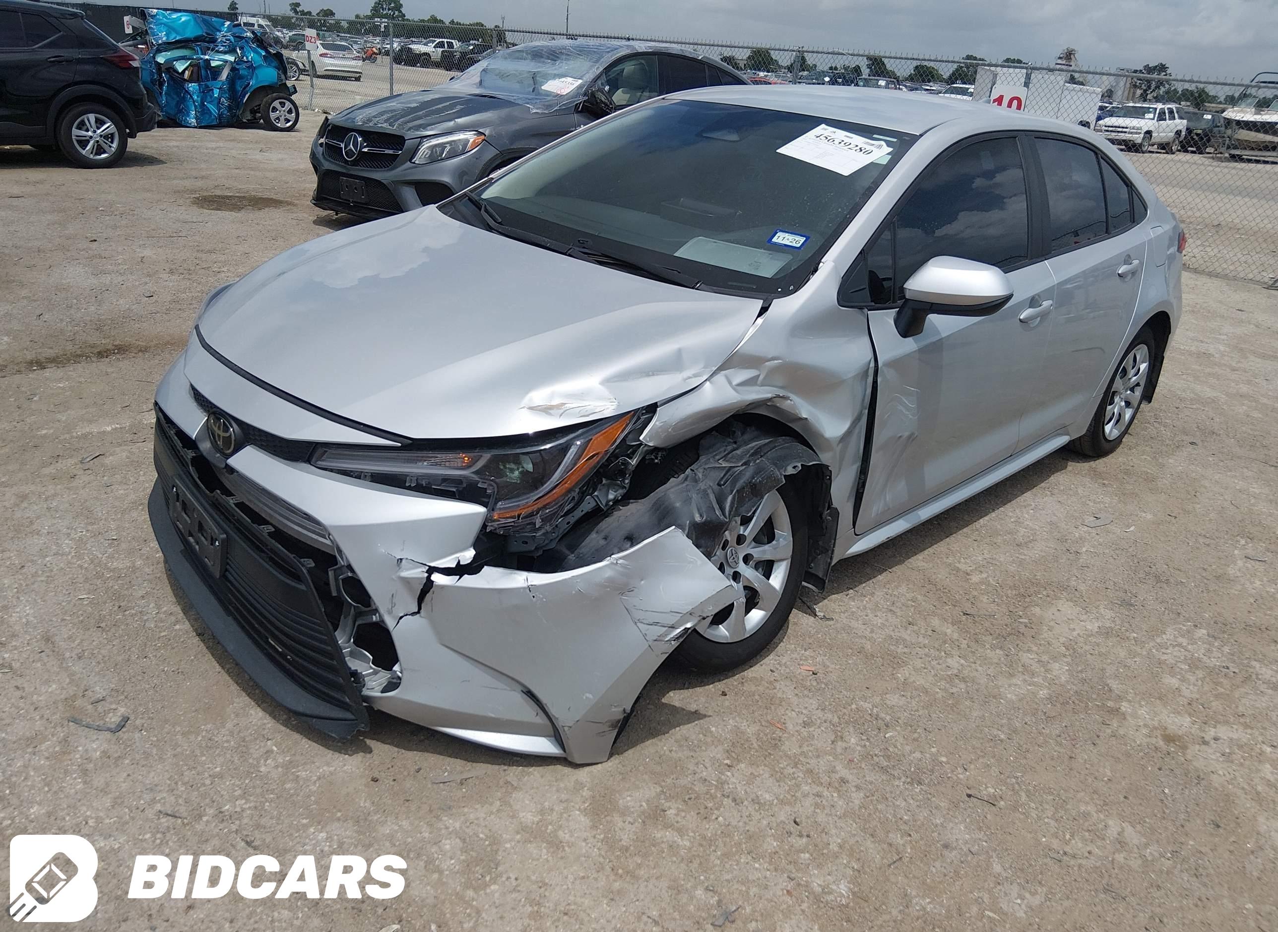 2025 Toyota Corolla, LE
