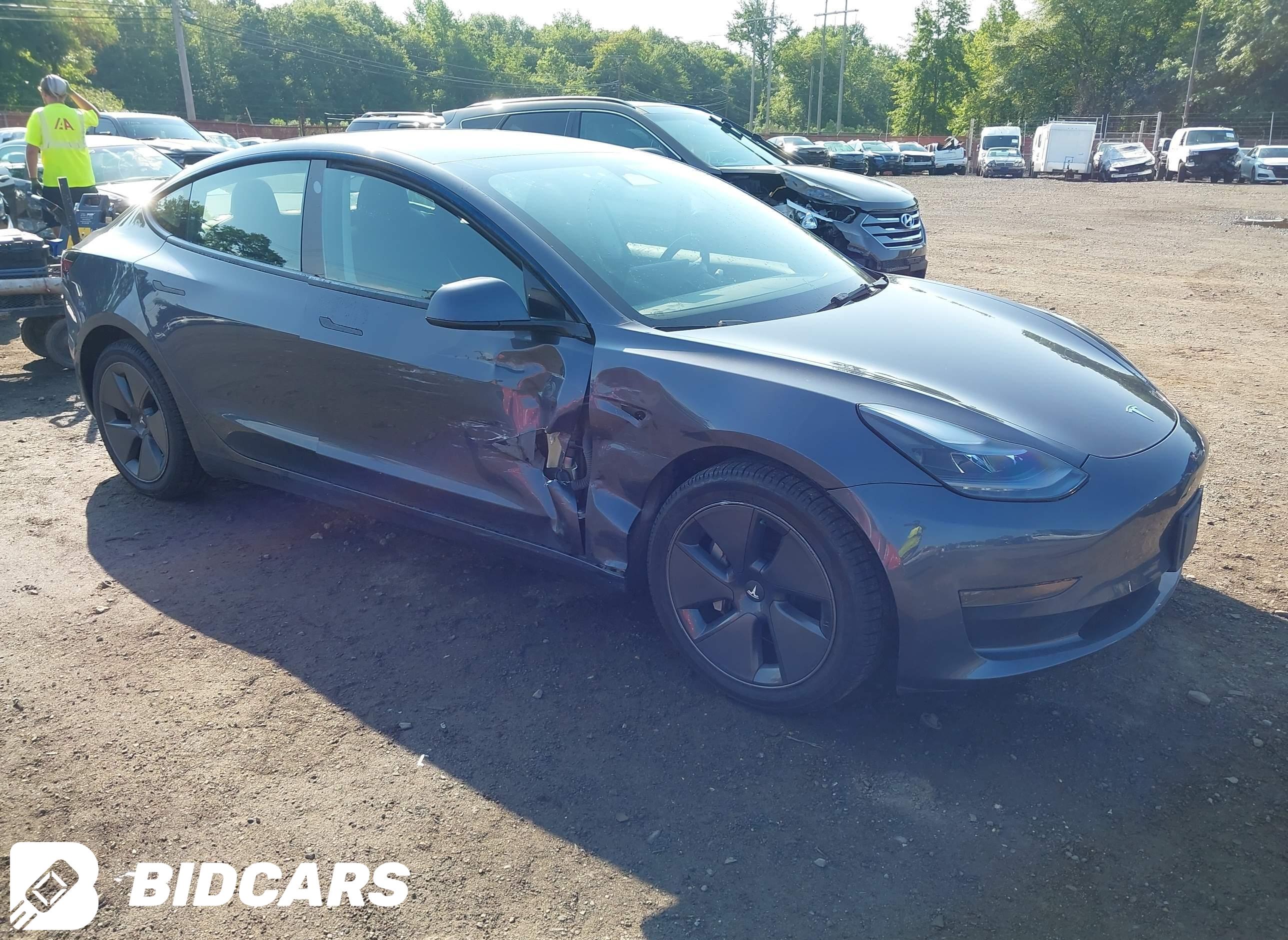 2023 Tesla Model 3, Rear-Whee...