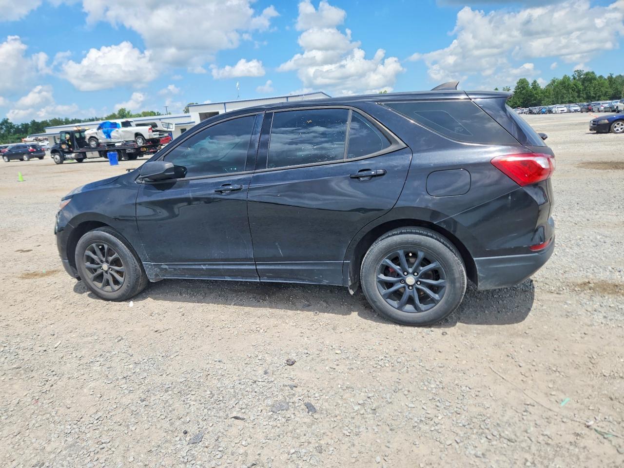 2019 Chevrolet Equinox, LS