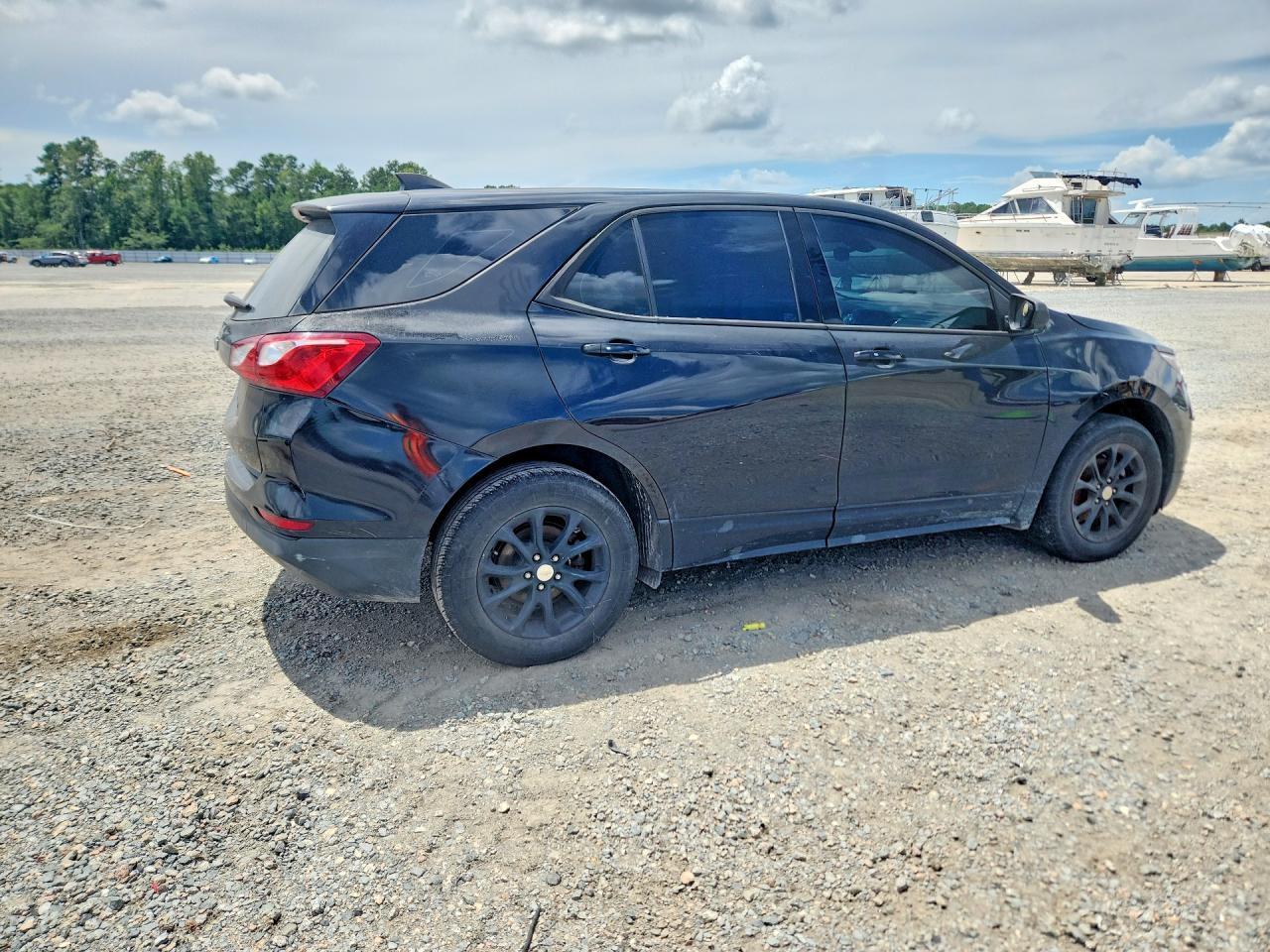 2019 Chevrolet Equinox, LS