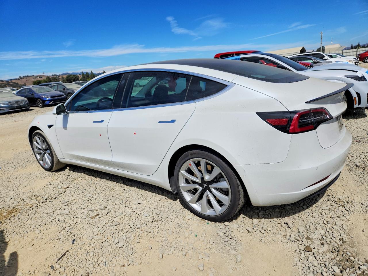 2017 Tesla MODEL 3
