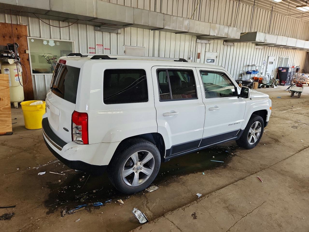 2016 Jeep Patriot, Latitude