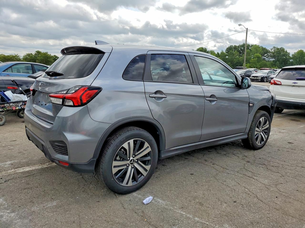 2026 Mitsubishi Outlander, S/Se
