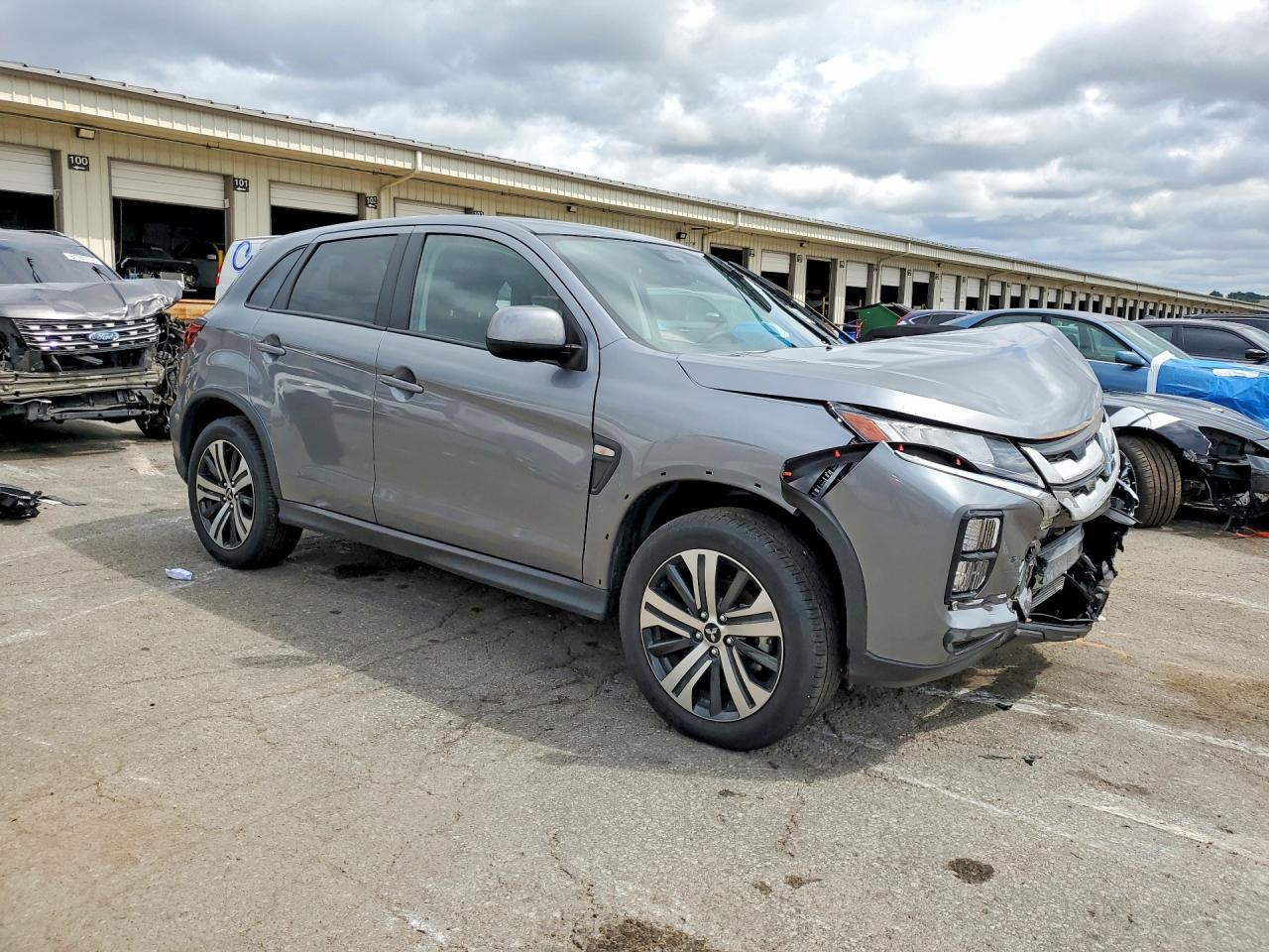 2026 Mitsubishi Outlander, S/Se