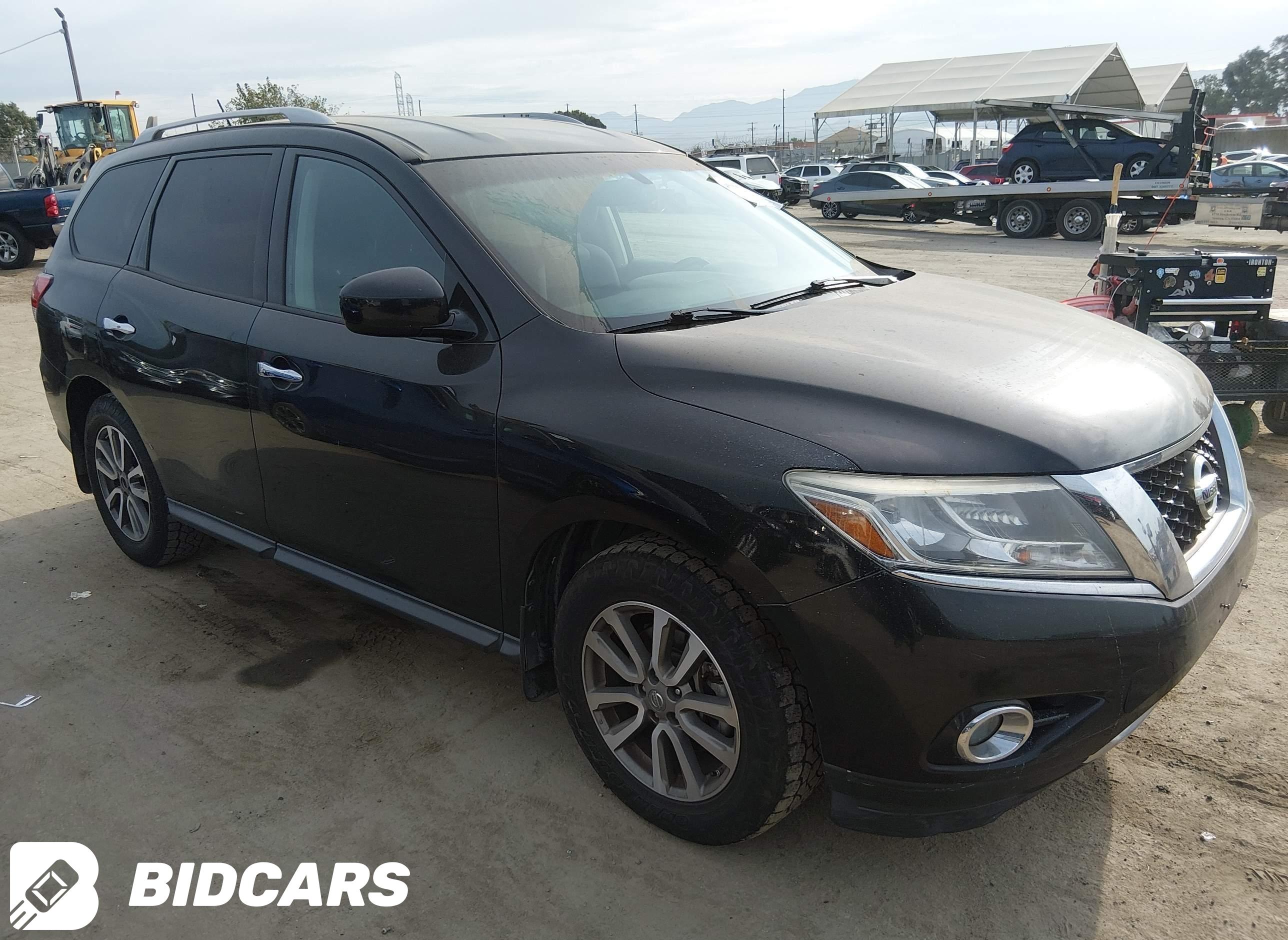 2015 Nissan Pathfinder, SV