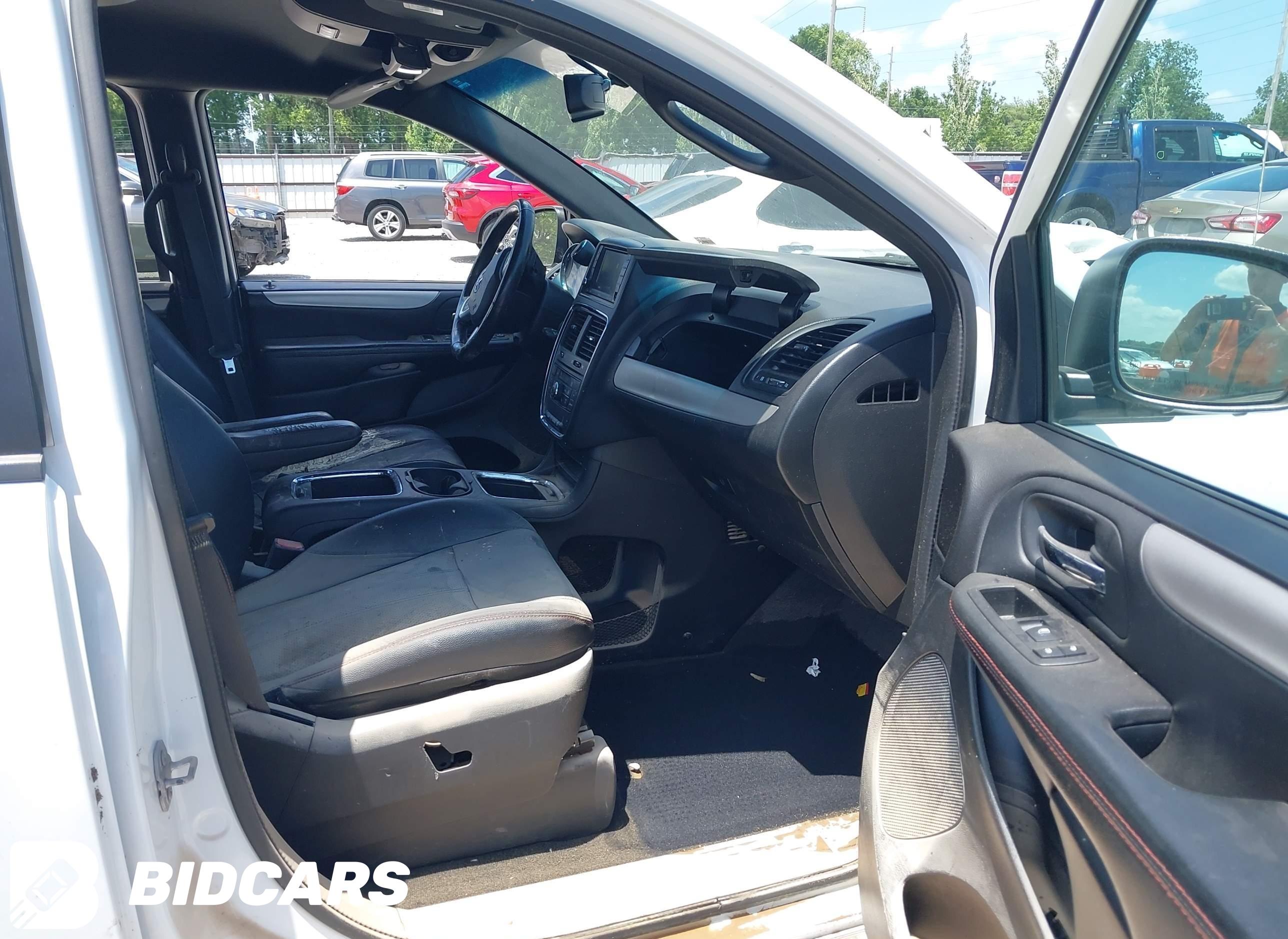 2017 Dodge Grand Caravan, GT