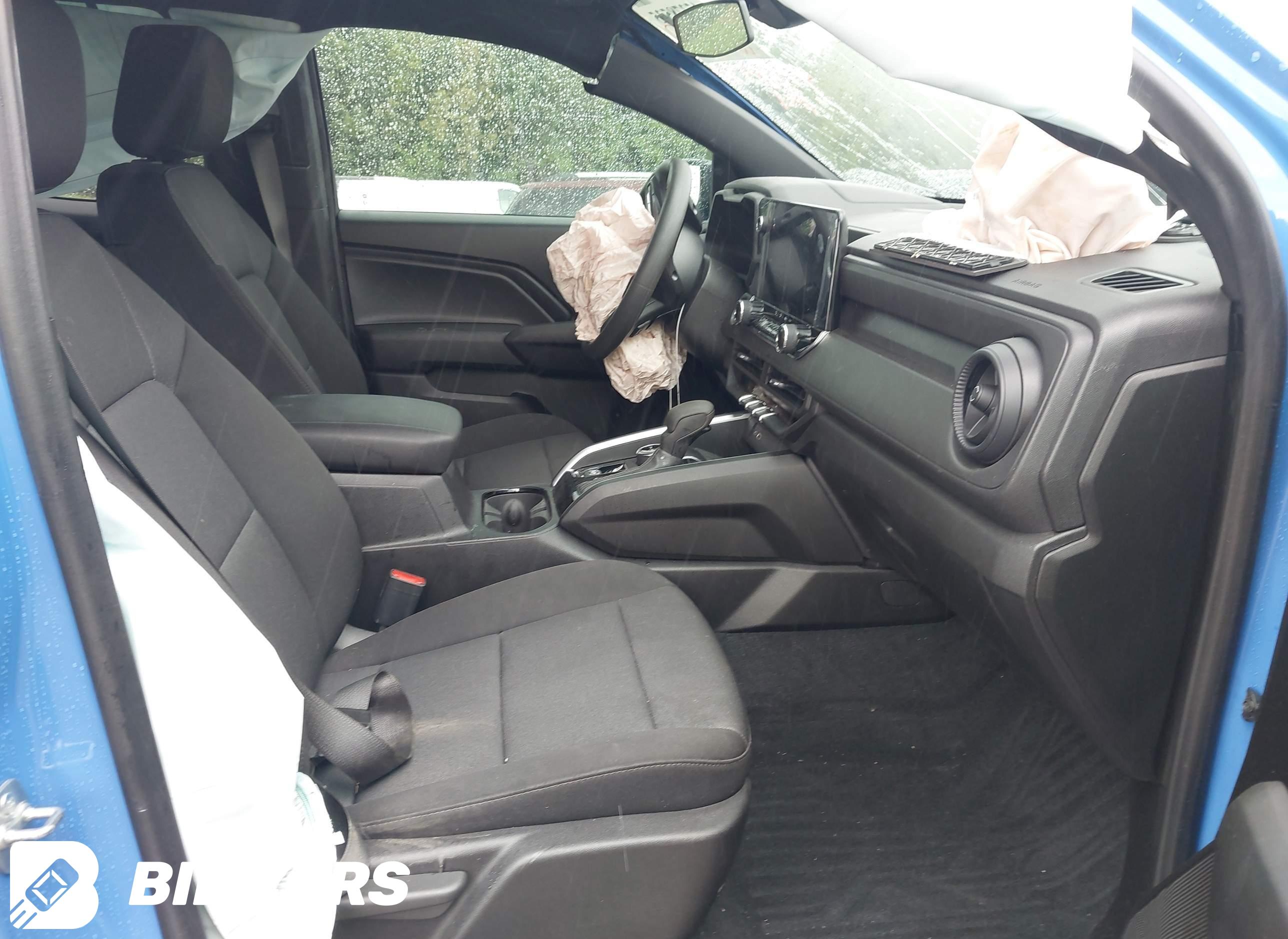 2025 Chevrolet Colorado, 4Wd...