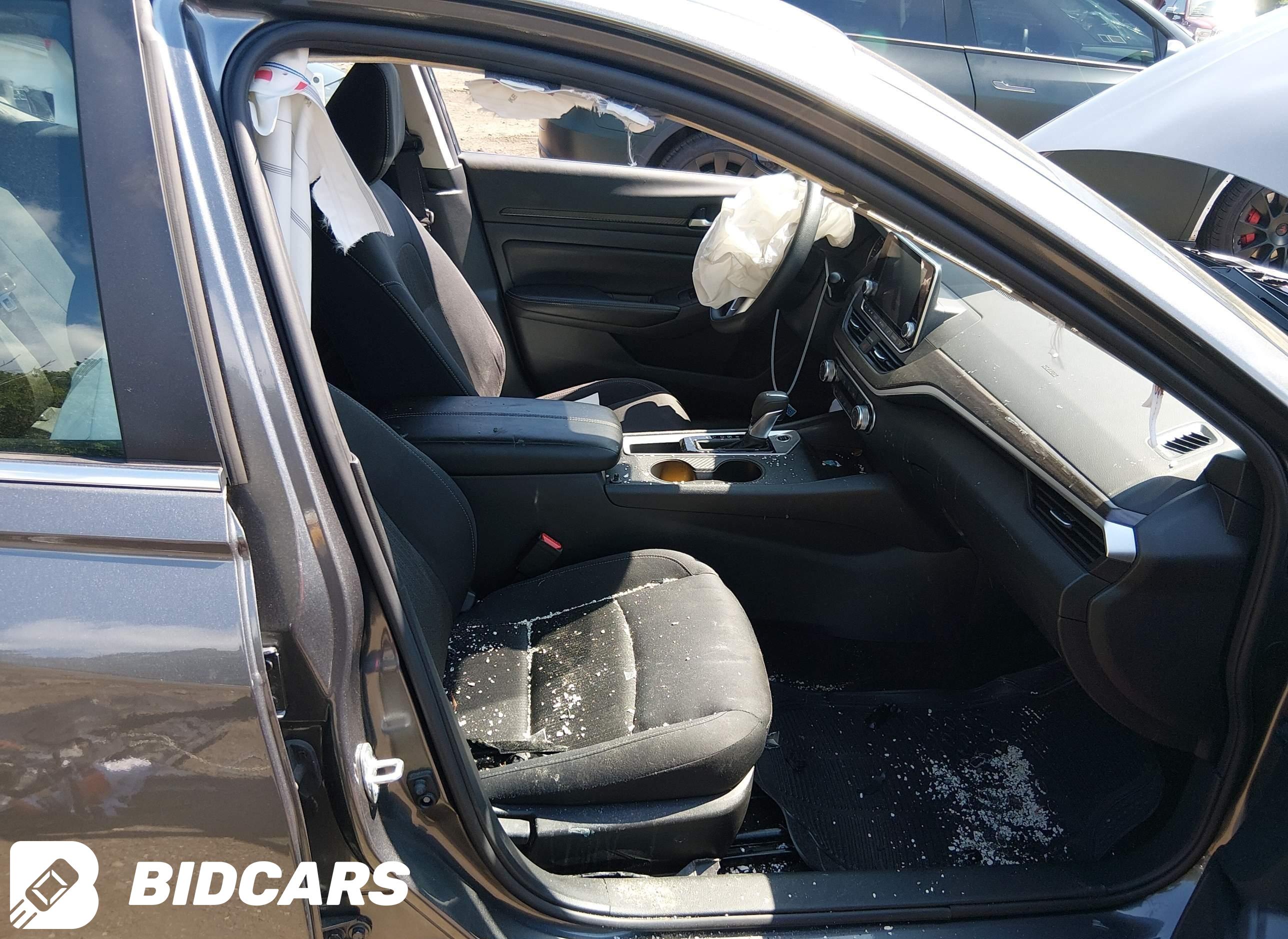 2025 Nissan Altima, Sv Fwd