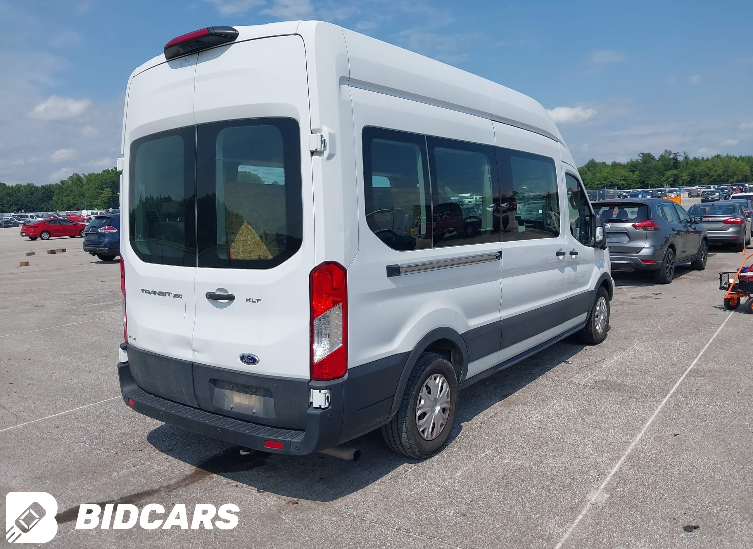 2022 Ford Transit-350 Passeng...