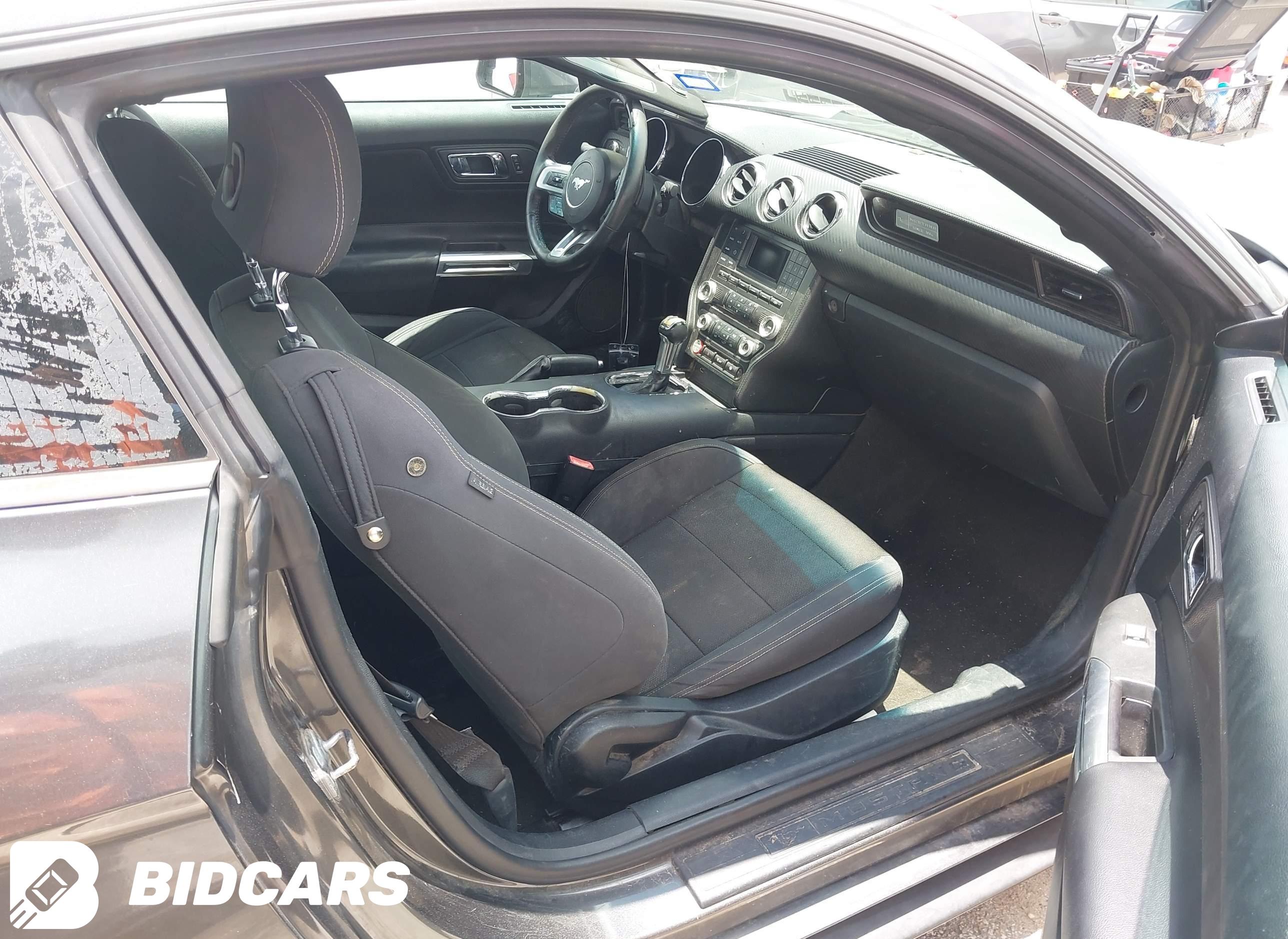 2015 Ford Mustang, V6