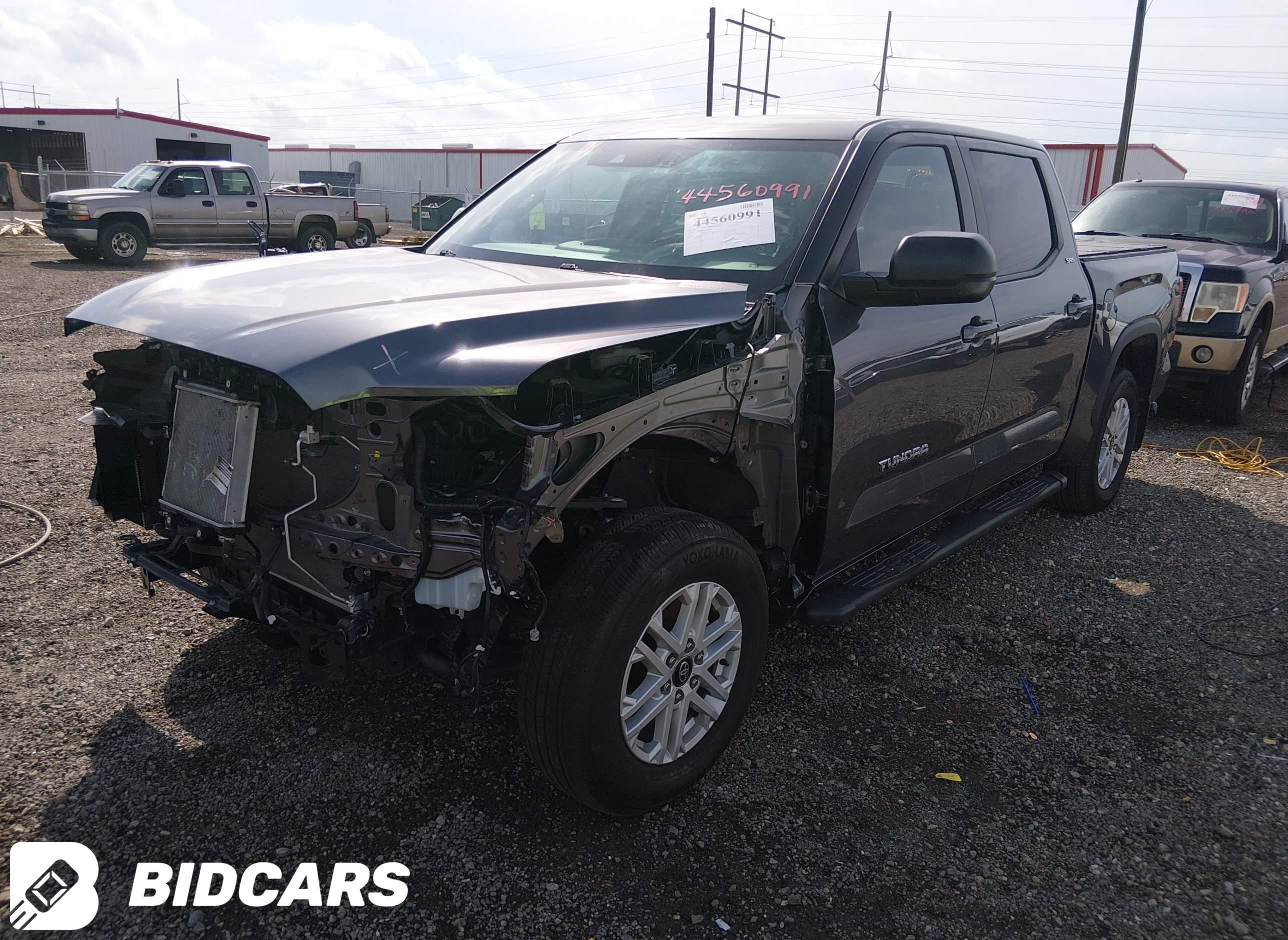 2025 Toyota Tundra, SR5