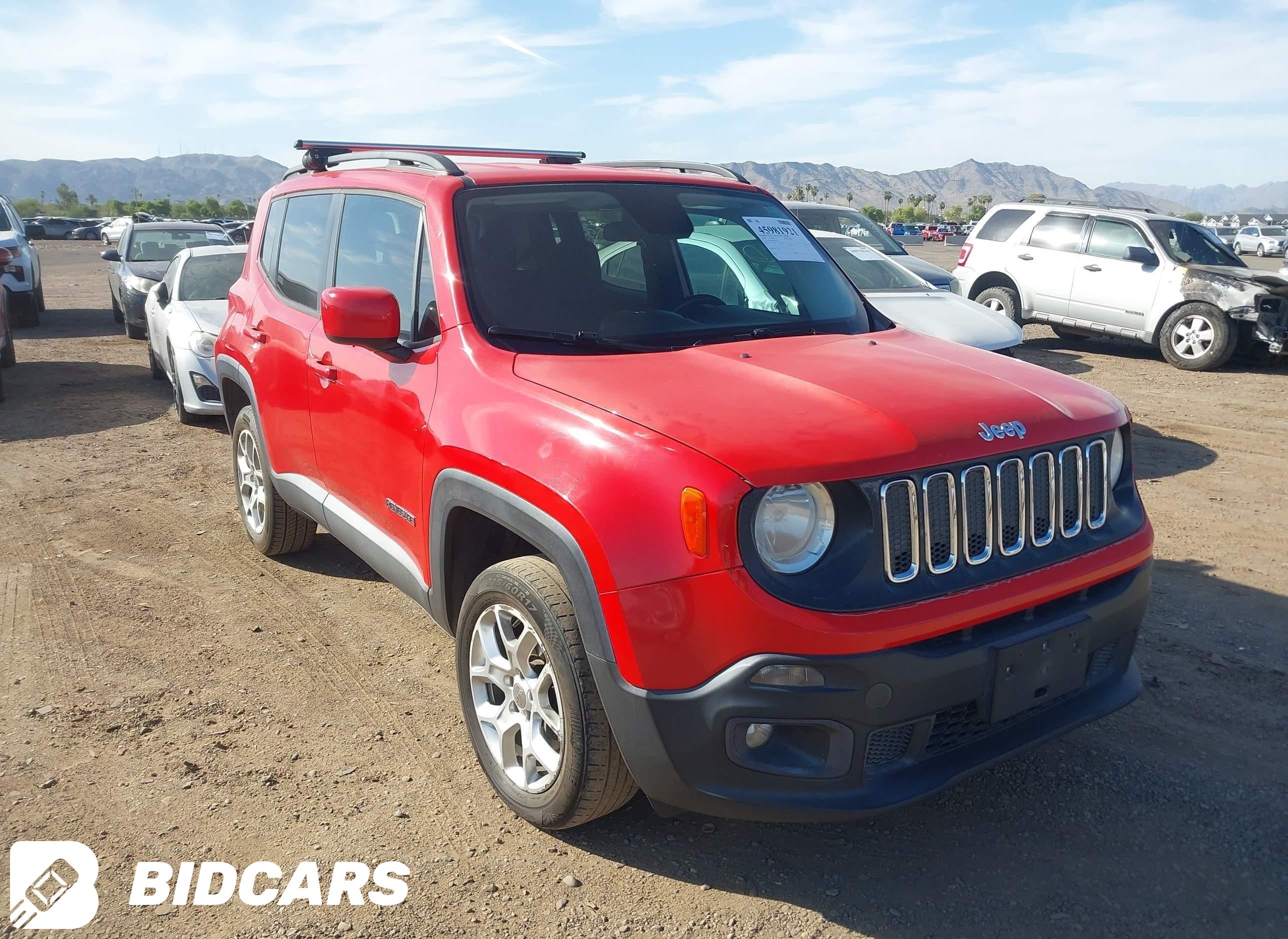 2016 Jeep Renegade, Latitude