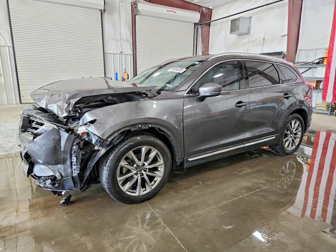 2018 Mazda CX-9, Signature