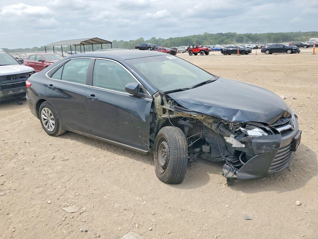 2015 Toyota Camry, LE