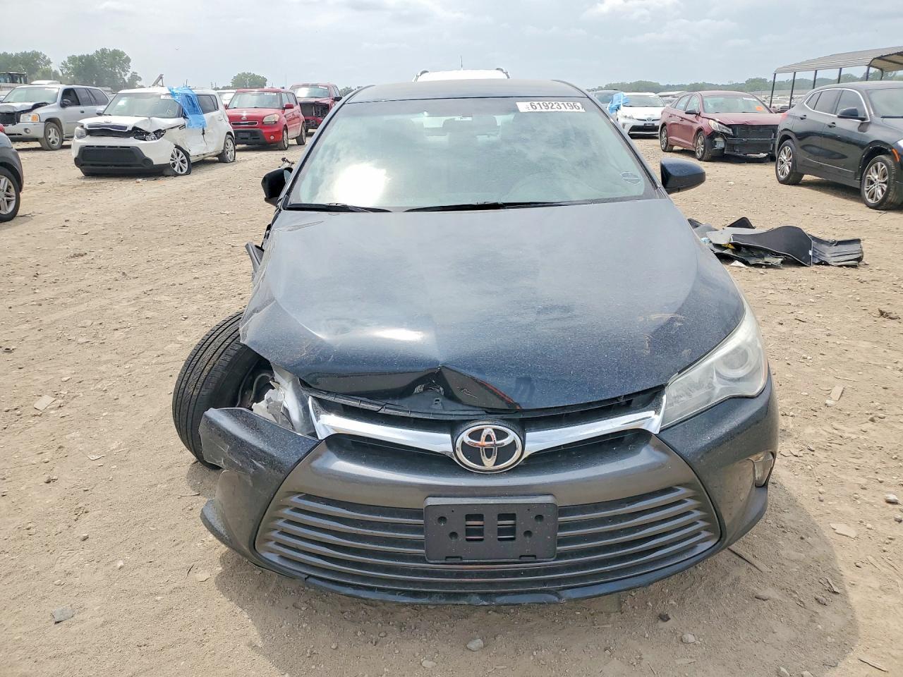 2015 Toyota Camry, LE