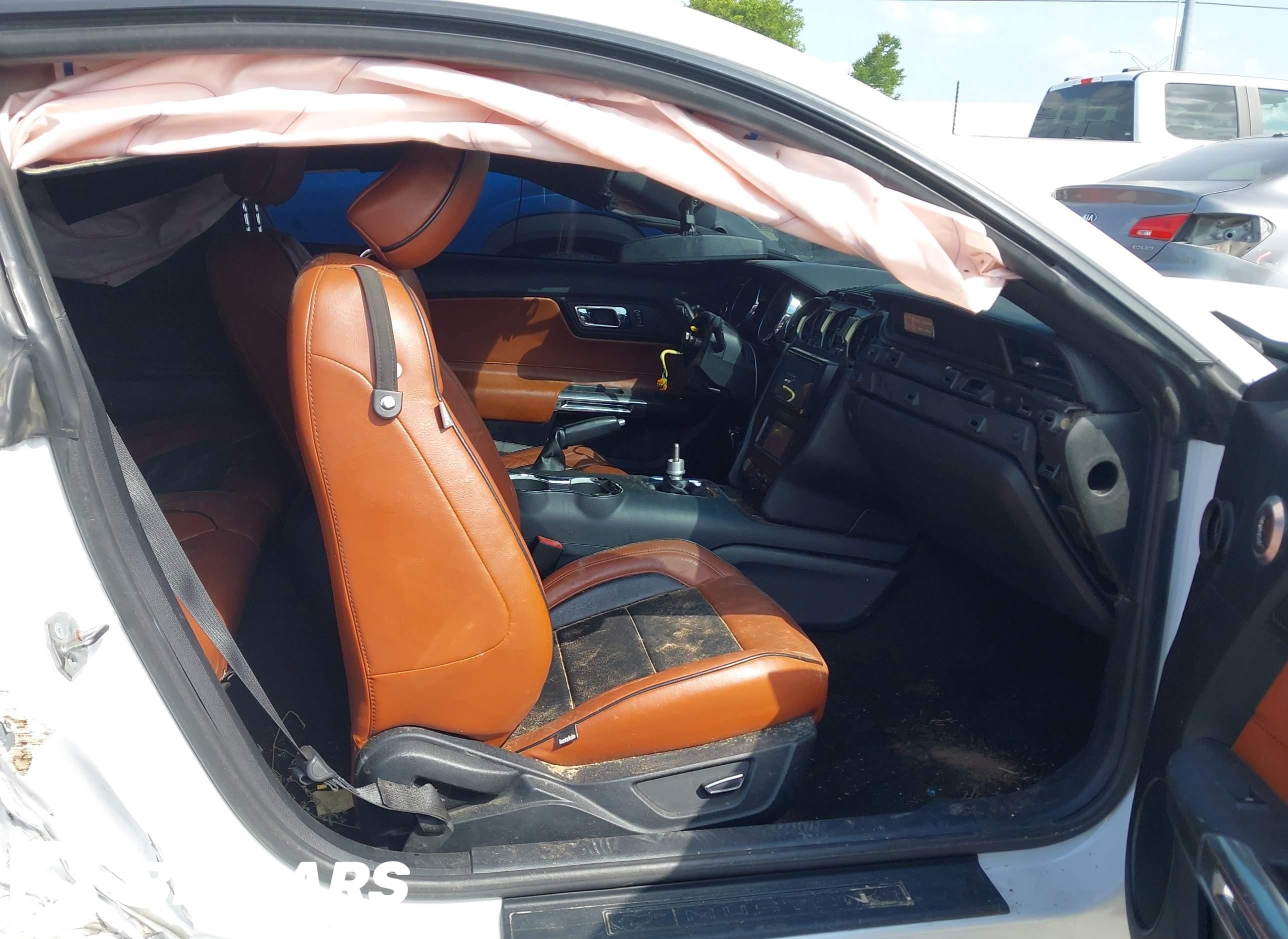 2016 Ford Mustang, Gt/Gt Premium