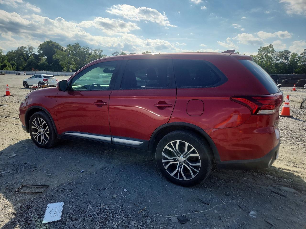 2018 Mitsubishi Outlander, SE