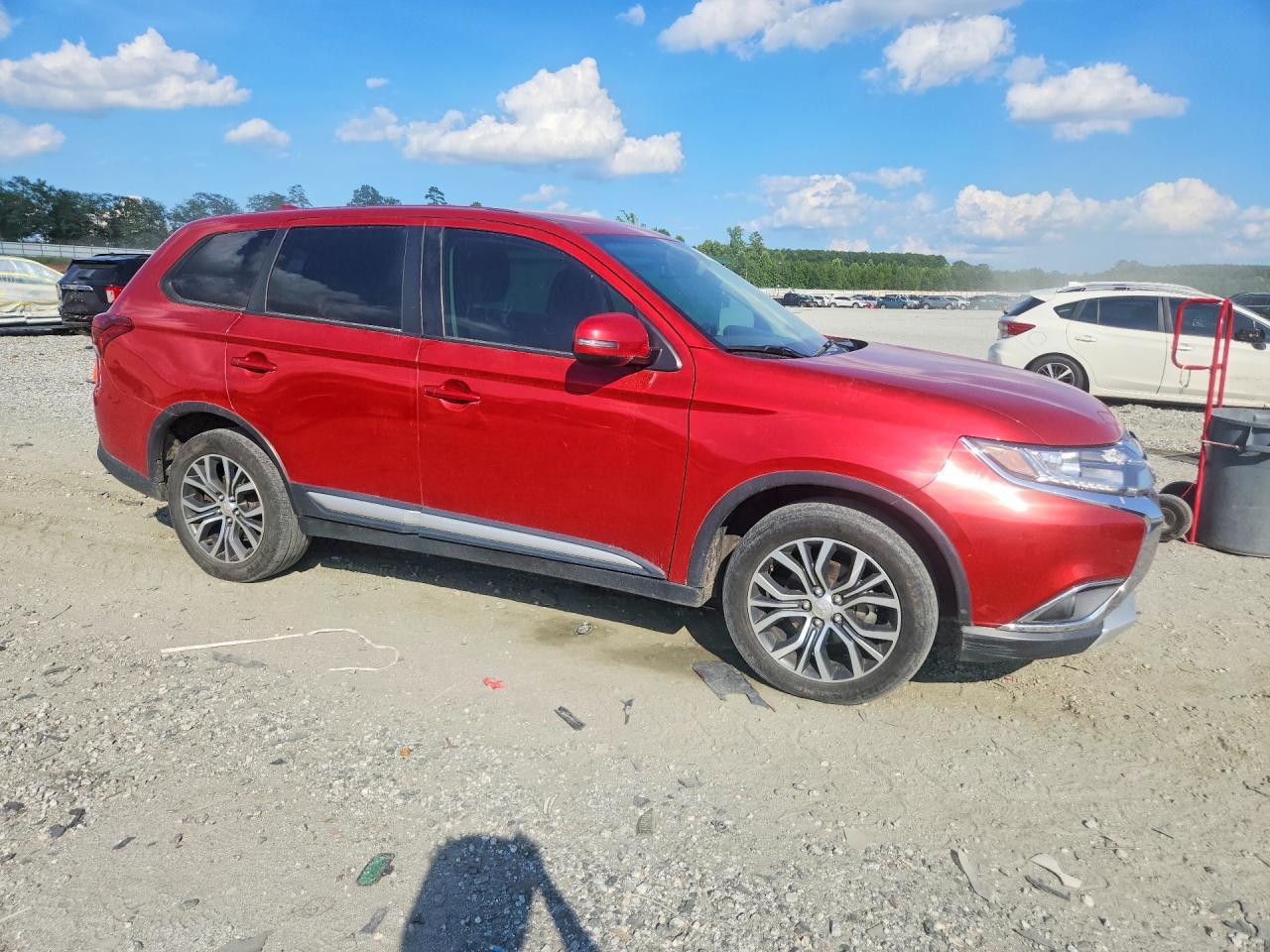2018 Mitsubishi Outlander, SE