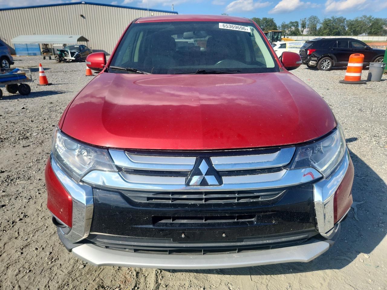 2018 Mitsubishi Outlander, SE