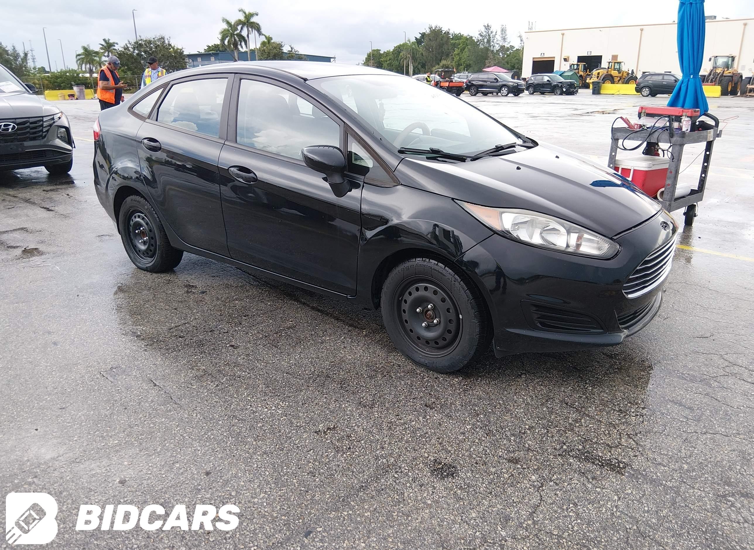 2016 Ford Fiesta, S