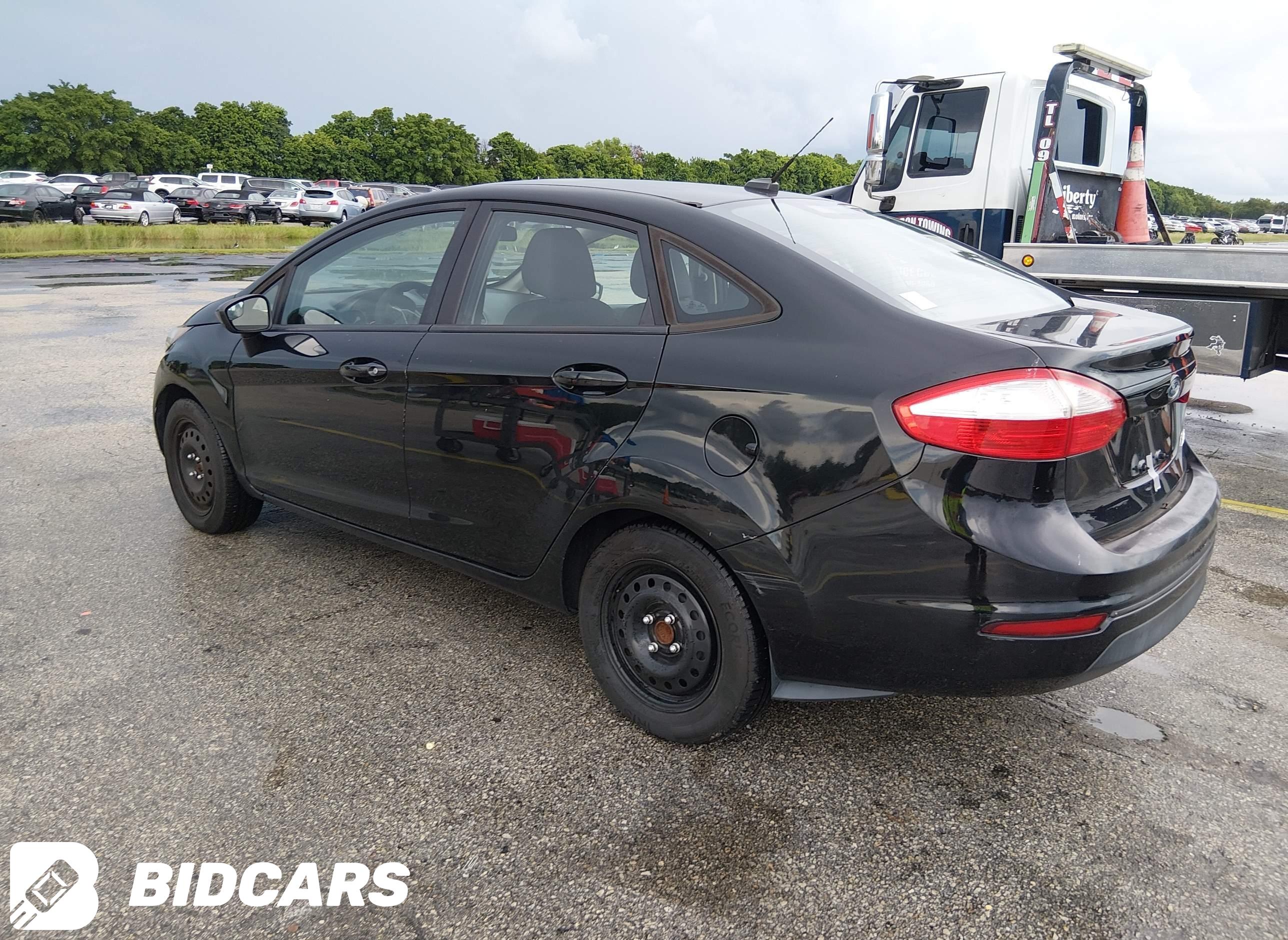 2016 Ford Fiesta, S