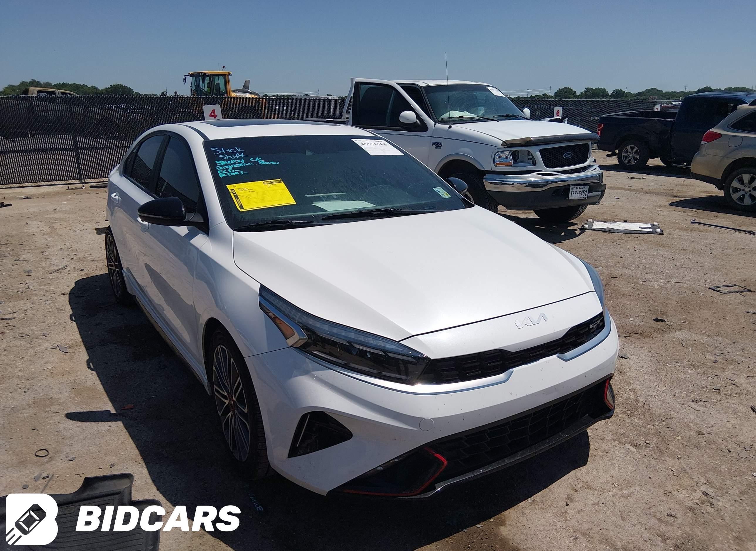 2023 KIA Forte, Gt Manual