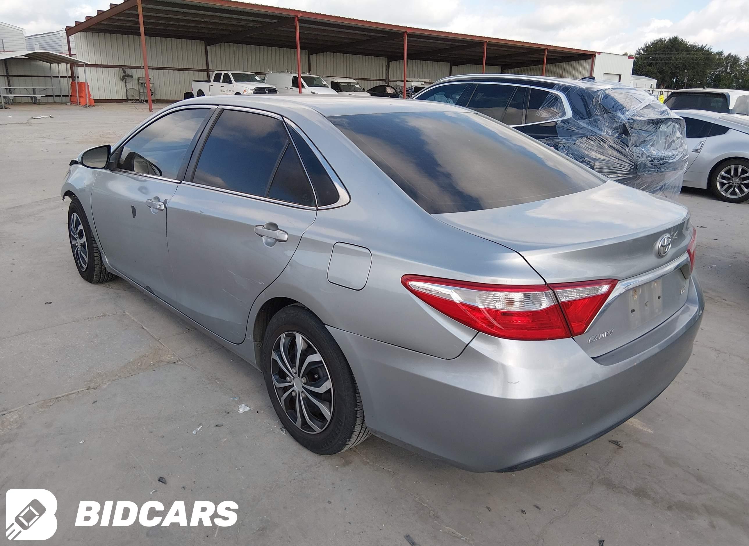 2017 Toyota Camry, LE