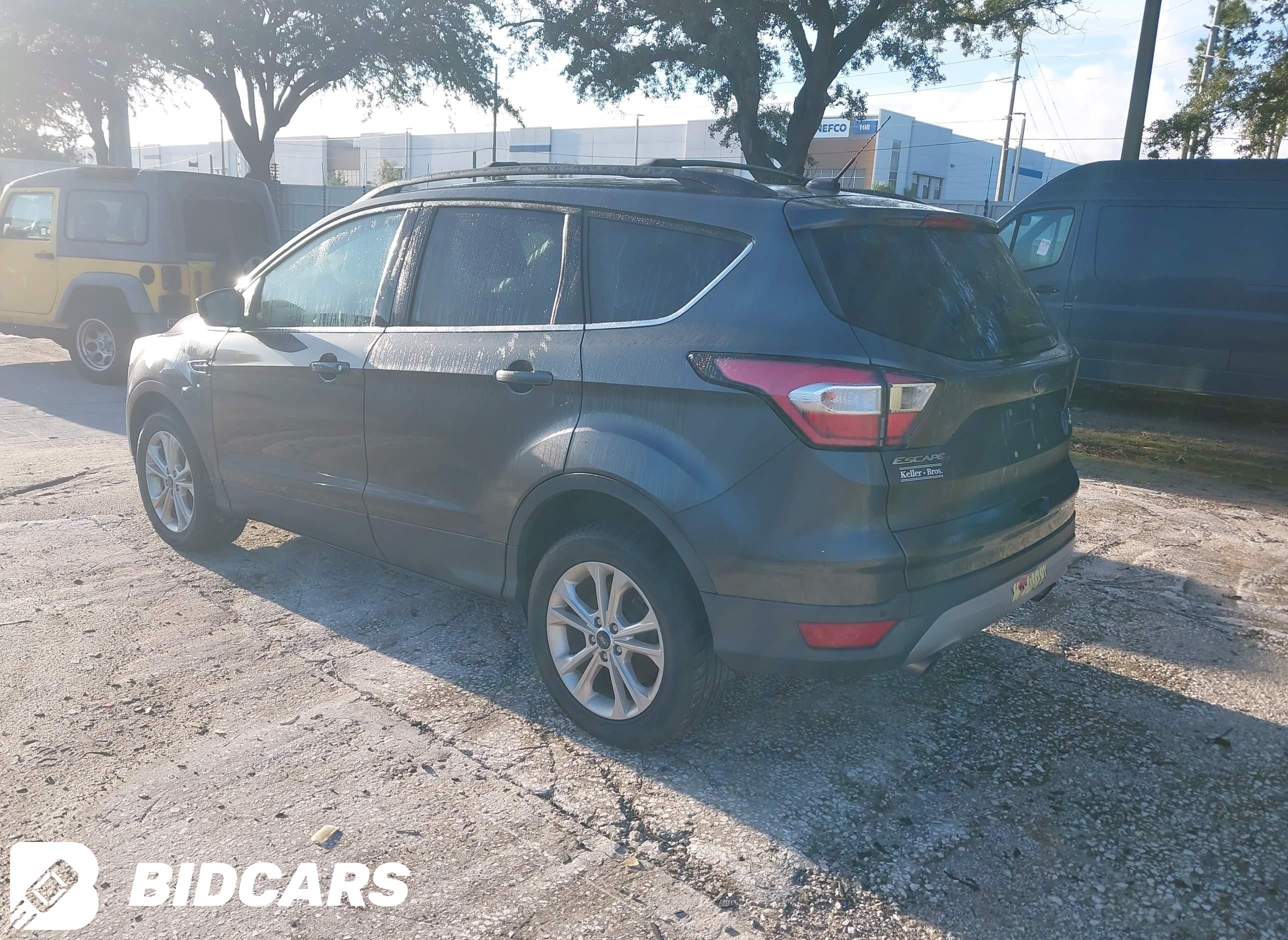 2017 Ford Escape, SE