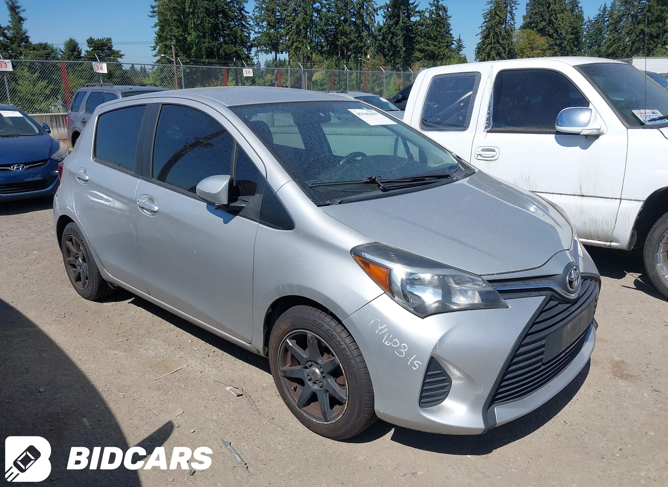2015 Toyota Yaris, L