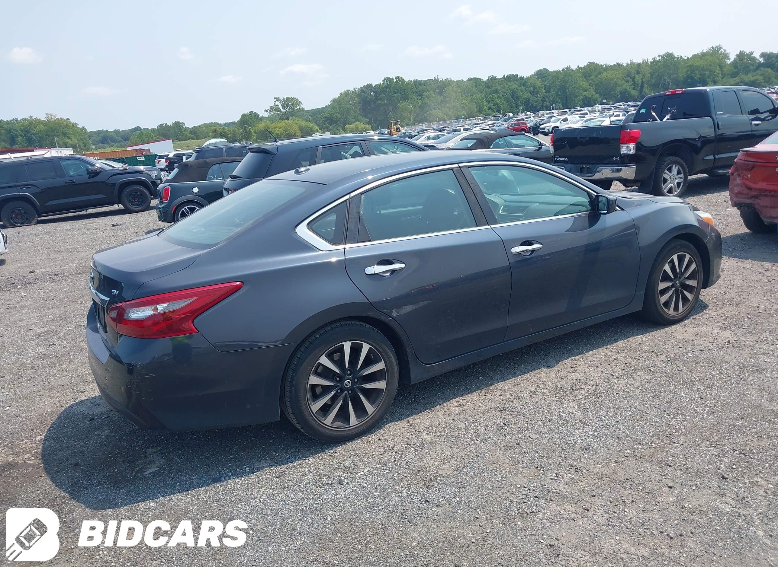 2018 Nissan Altima, 2.5 SV