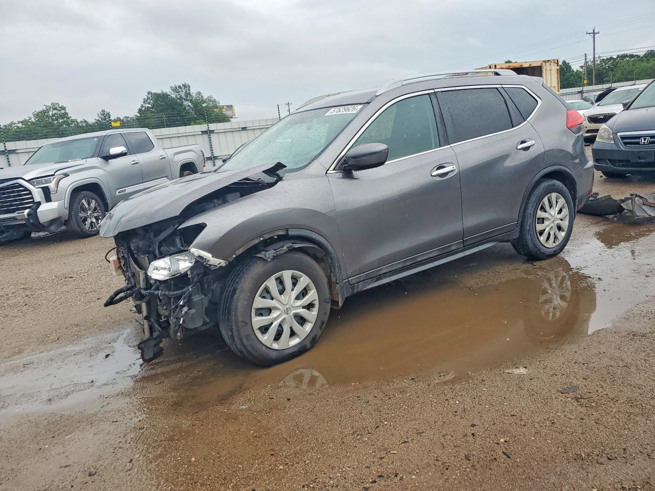 2017 Nissan Rogue, S