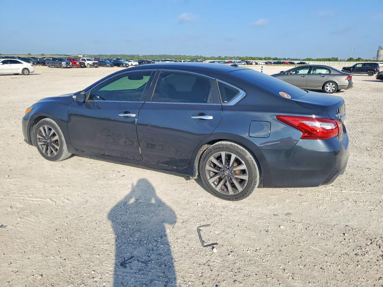 2017 Nissan Altima, 2.5 SL