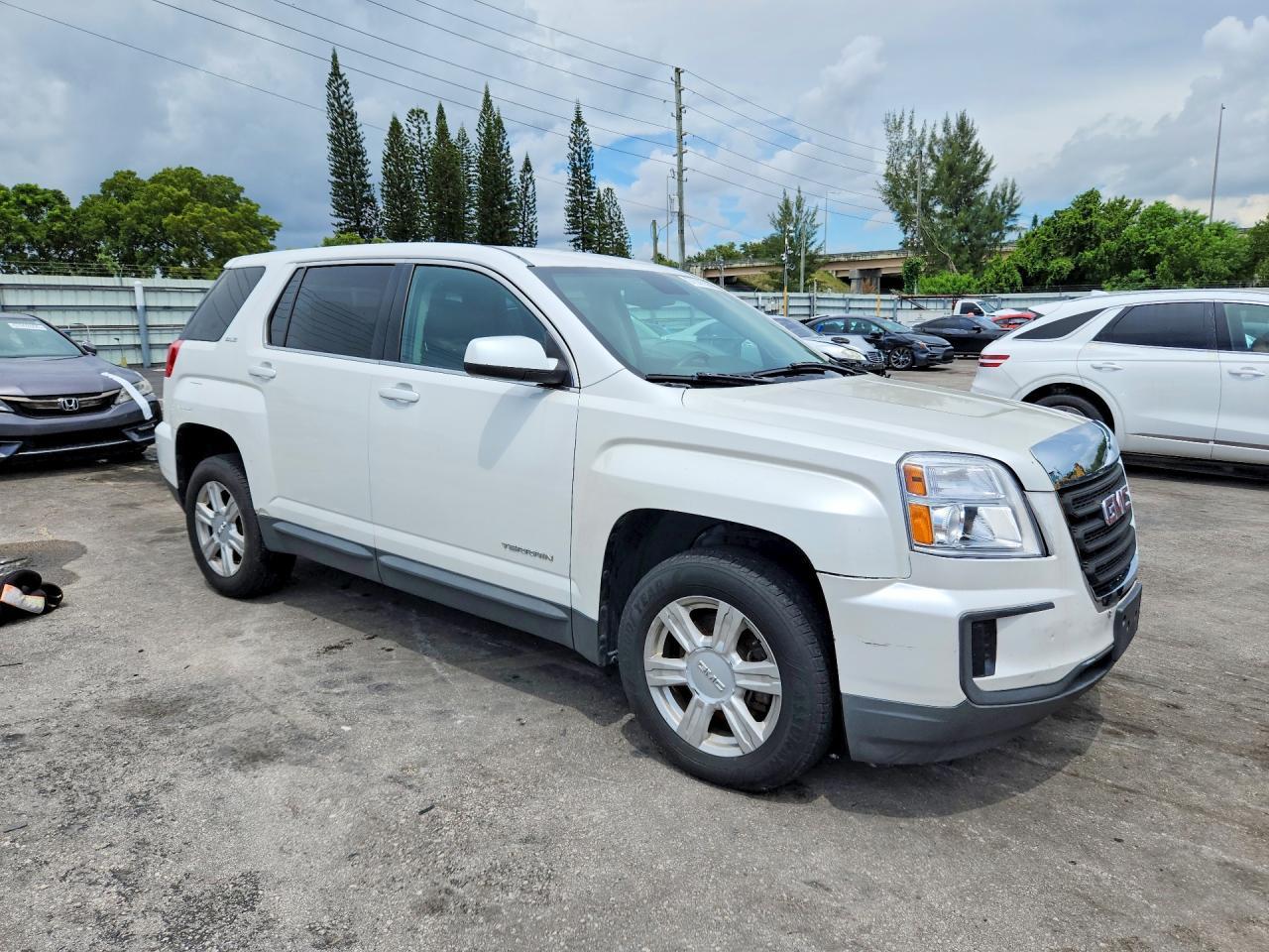 2016 GMC Terrain, Sle