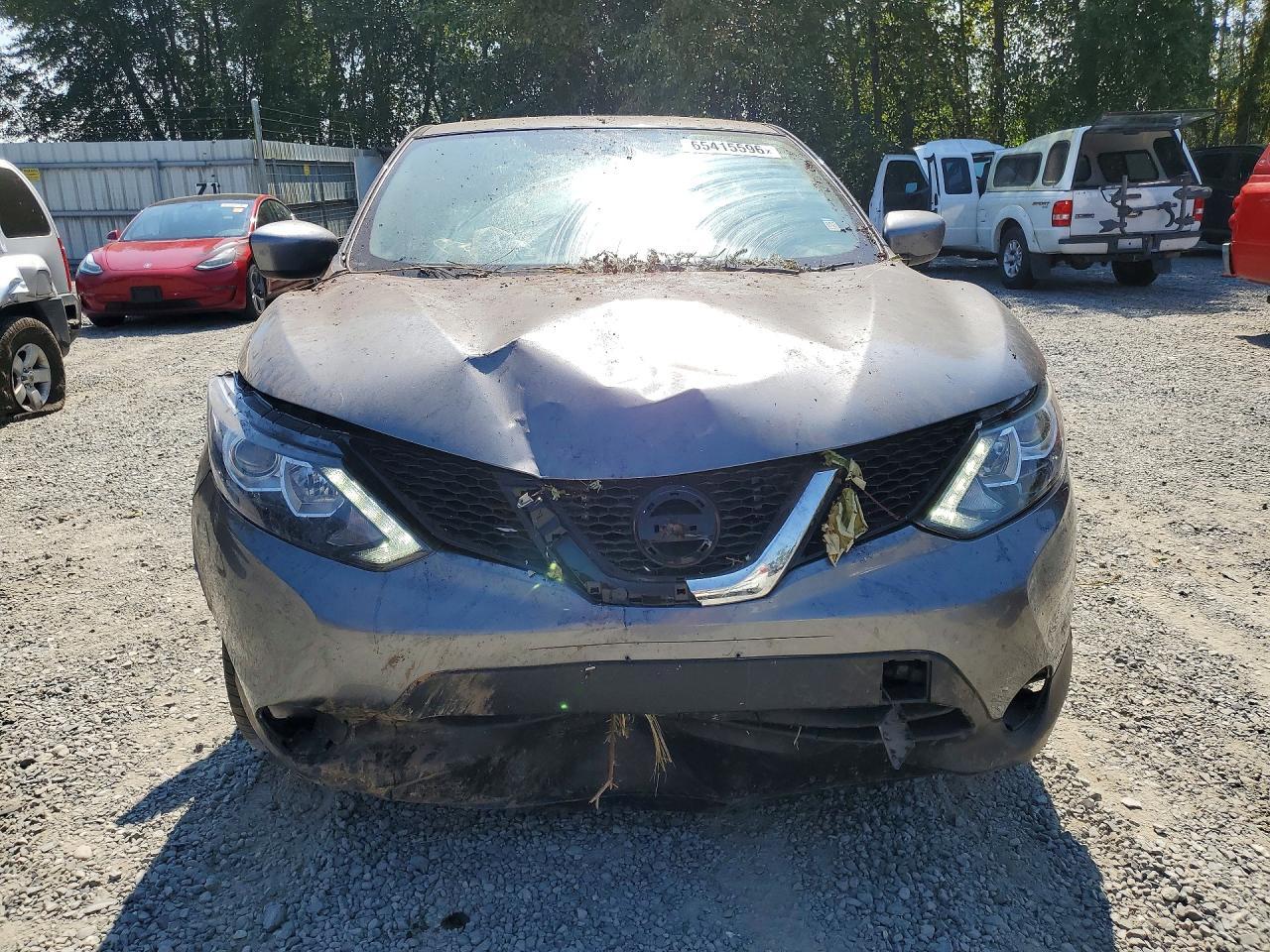 2017 Nissan Rogue, S