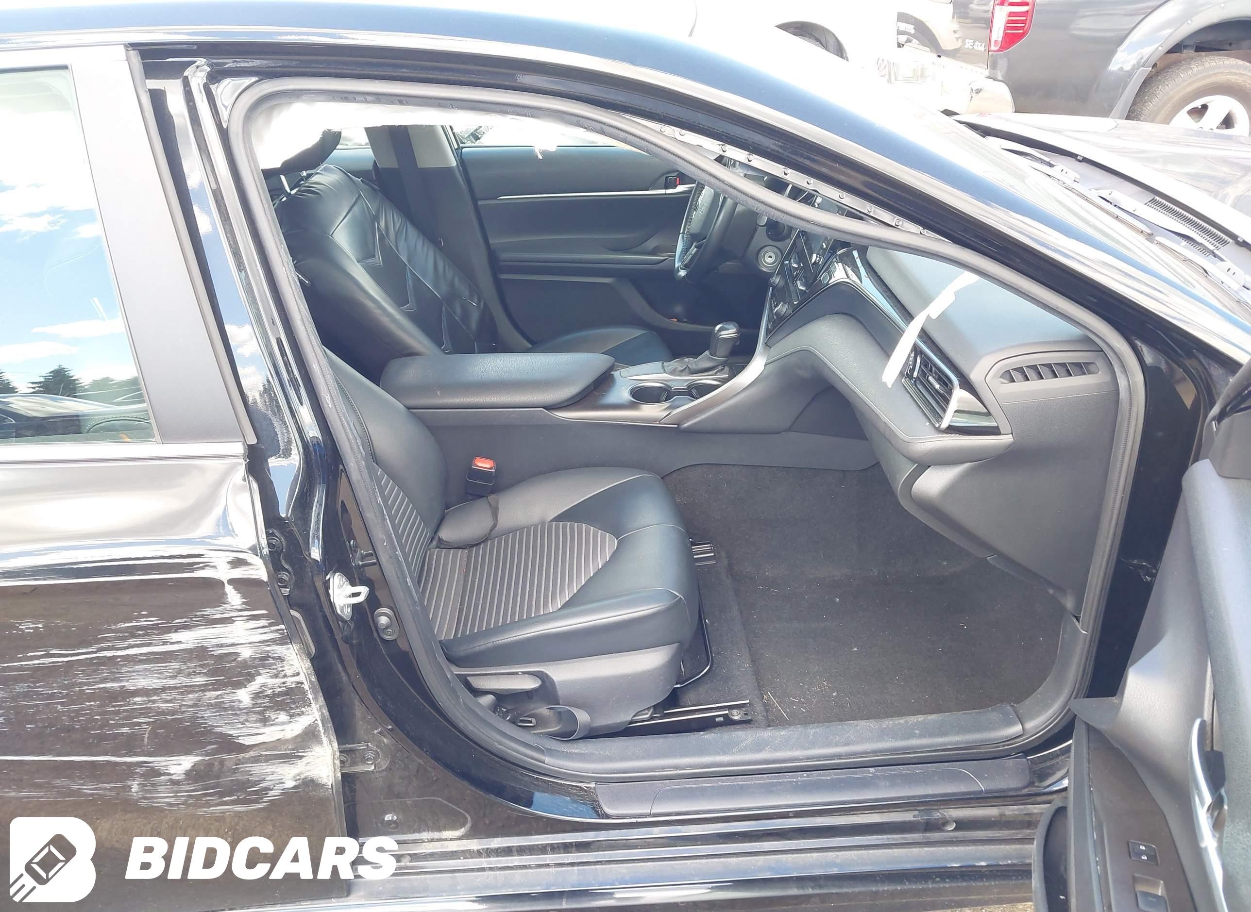 2021 Toyota Camry, SE